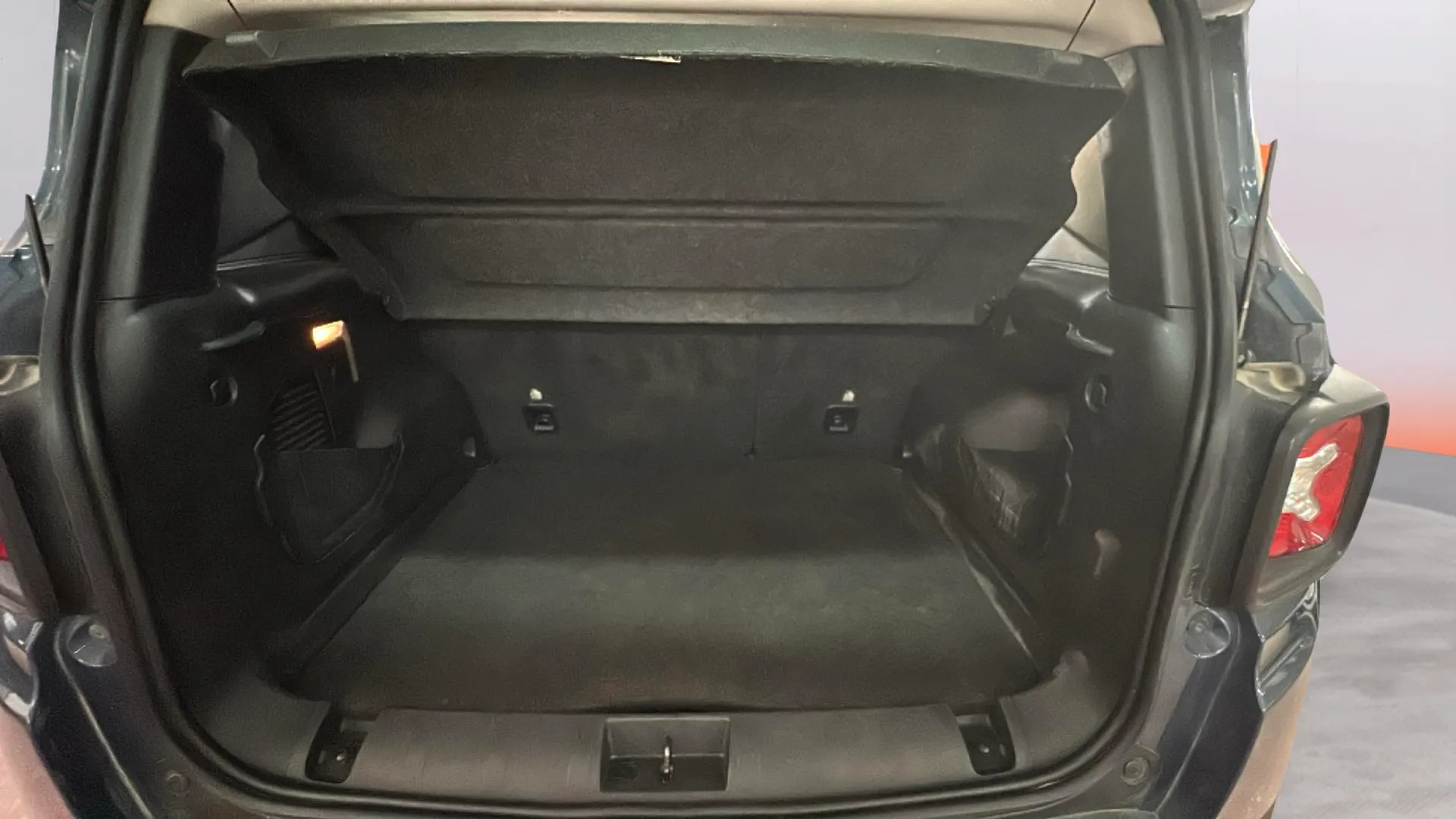 Jeep Renegade Longitude 1.0G 4x2 - foto 13