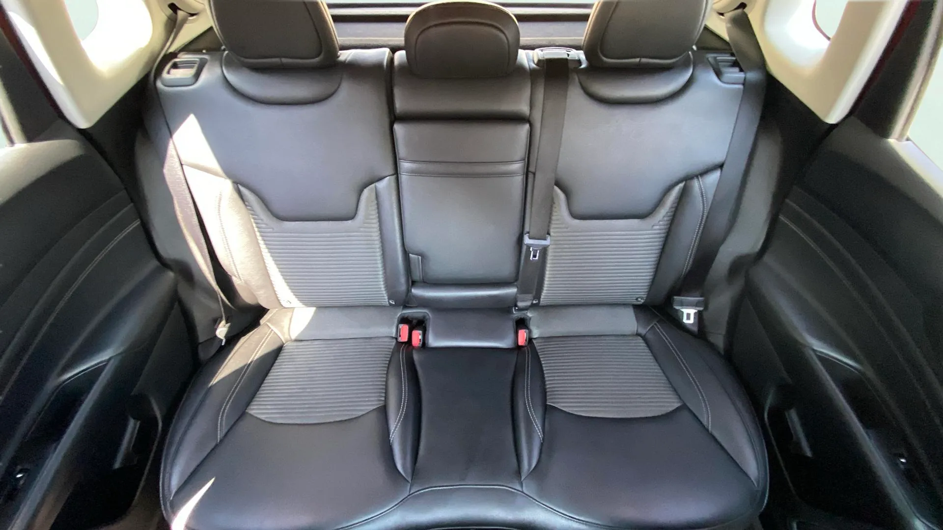 Jeep Compass eHybrid 1.5 MHEV Night Eagle Dct - foto 15