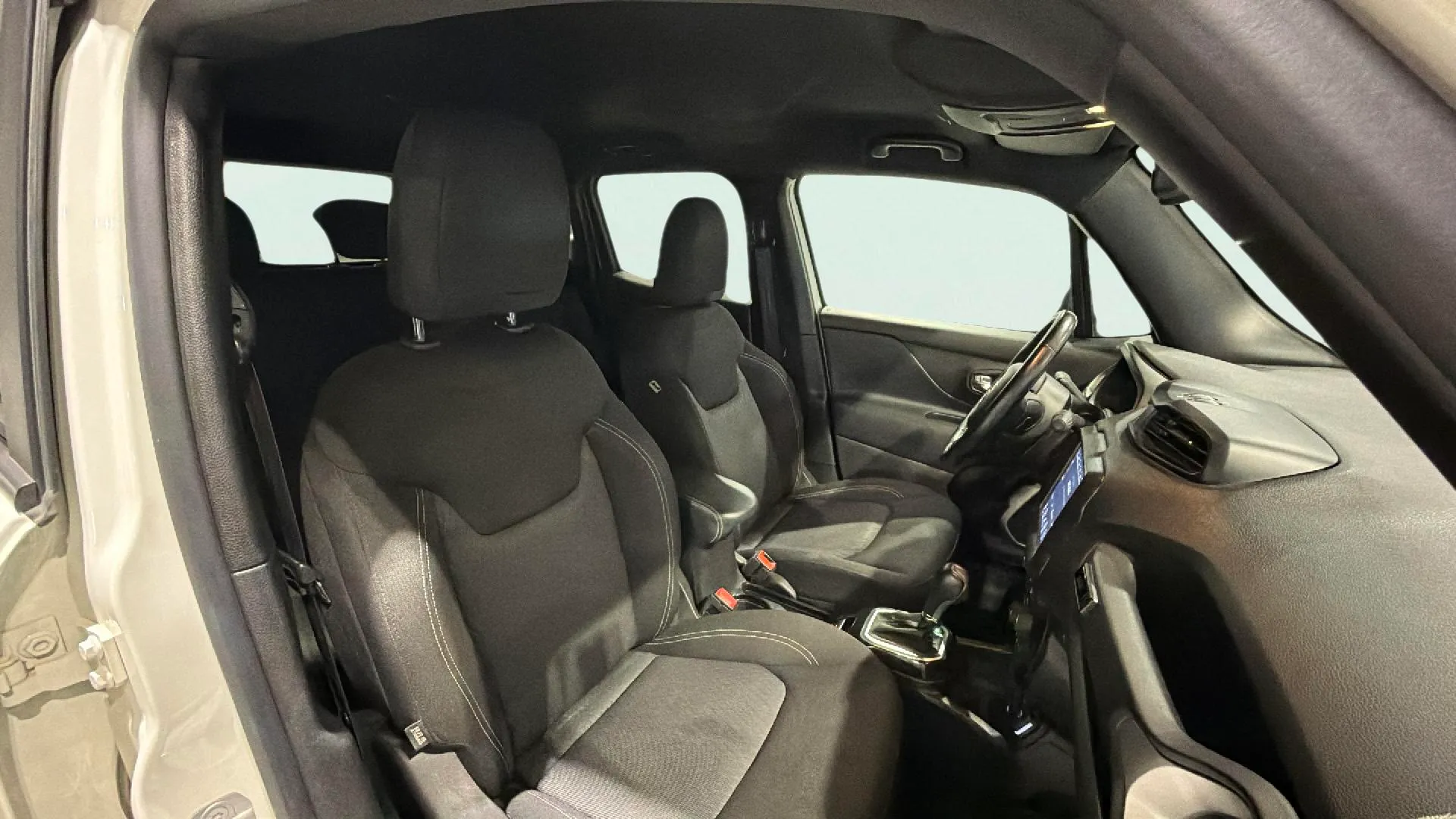 Jeep Renegade 1.3 - foto 15