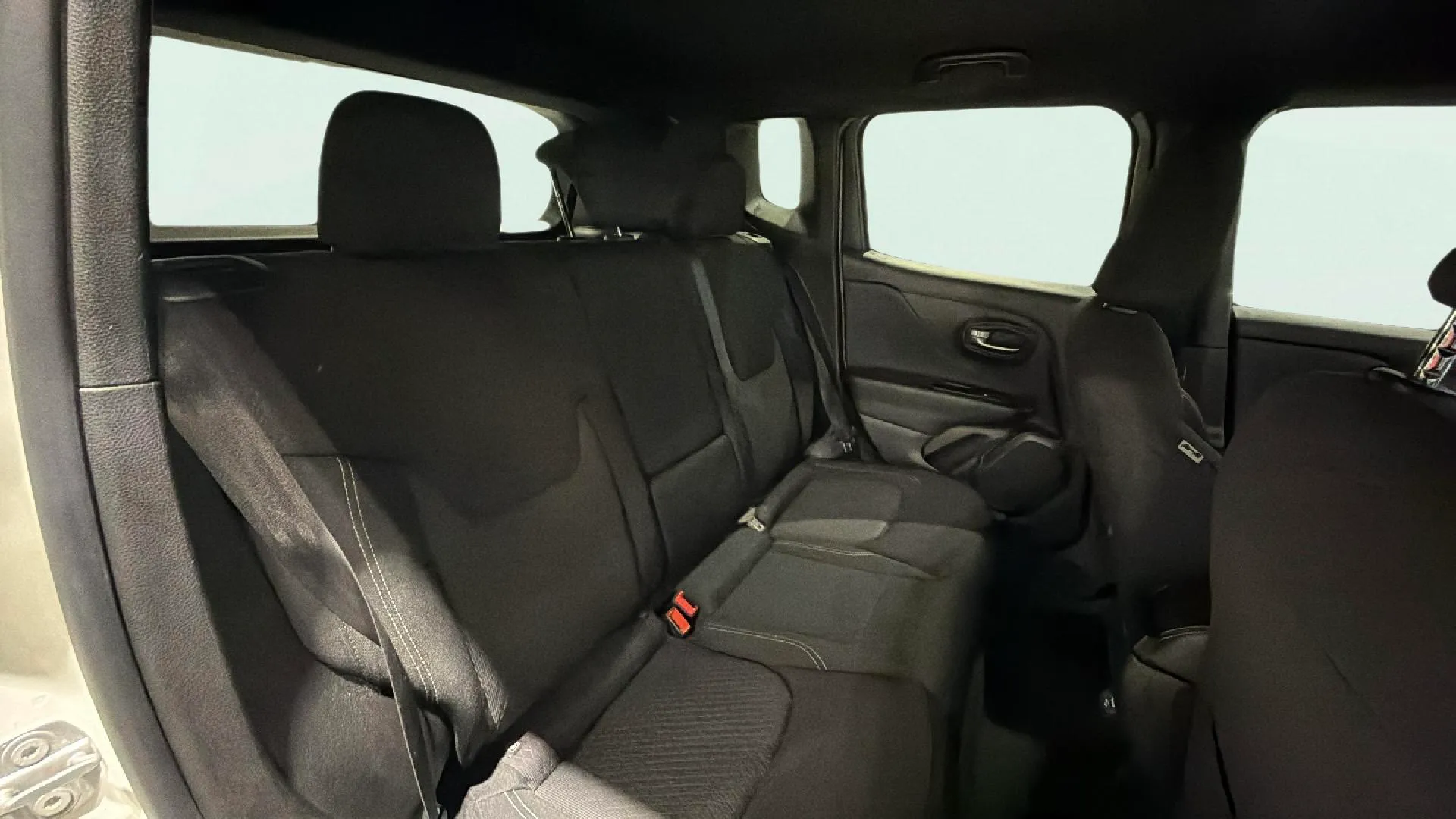 Jeep Renegade 1.3 - foto 16