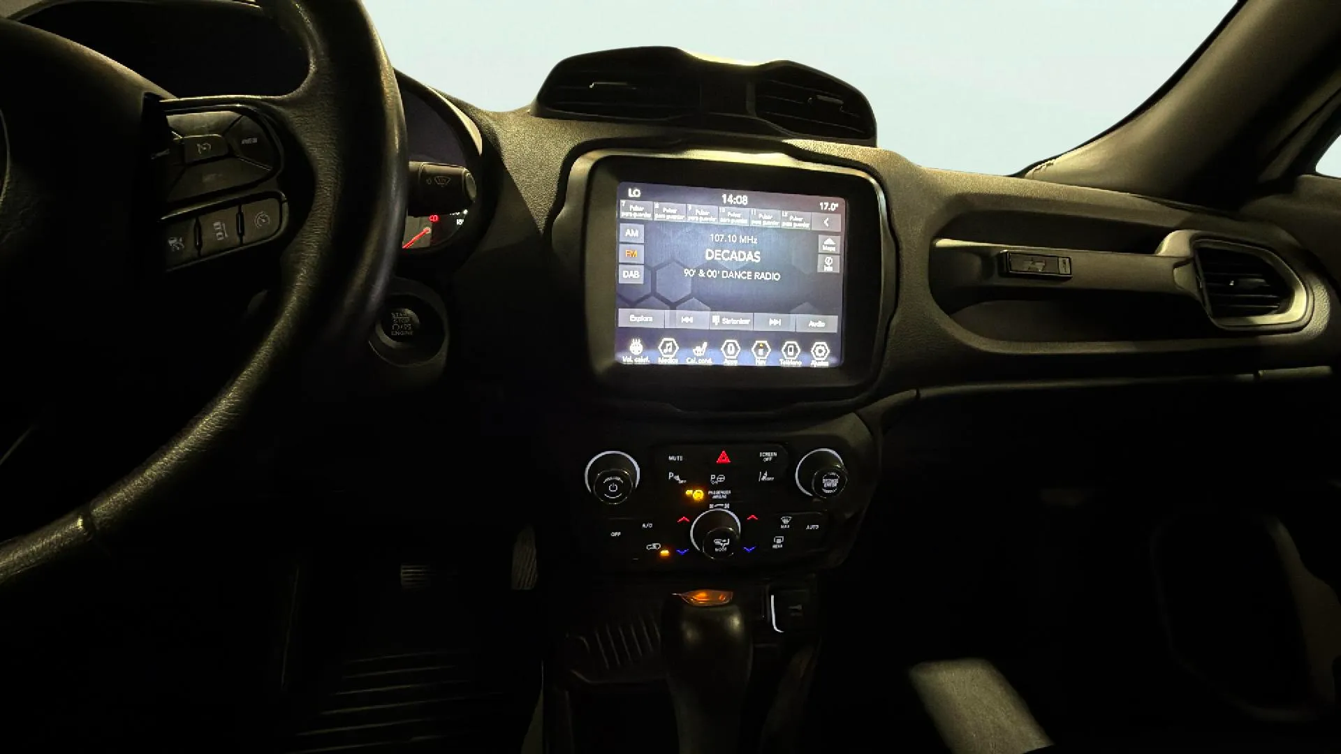 Jeep Renegade 1.3 - foto 12