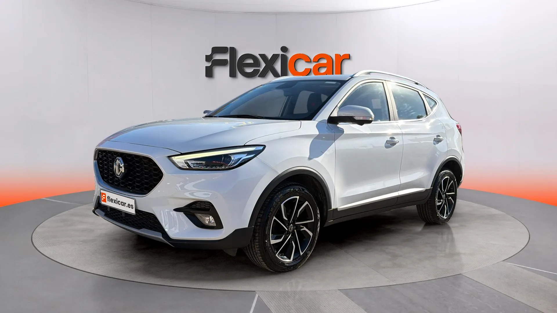 MG ZS 1.0T Luxury - foto 2