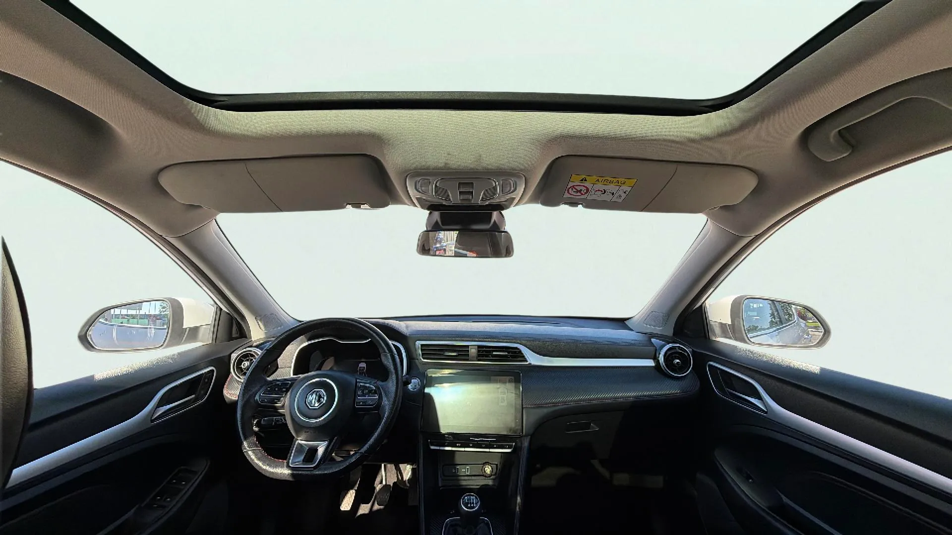 MG ZS 1.0T Luxury - foto 9