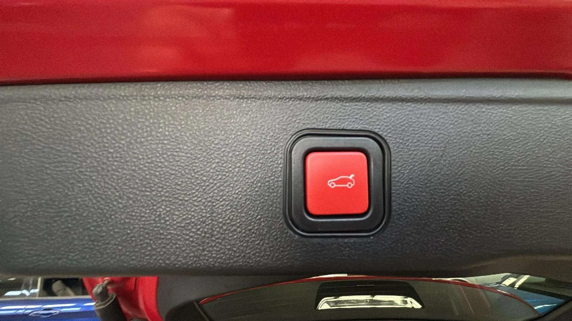 Jeep Avenger 1.2 G Summit - foto 19