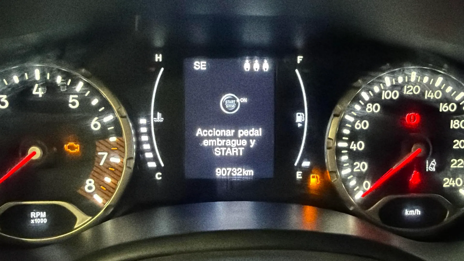 Jeep Renegade Longitude 1.0G 4x2 - foto 11