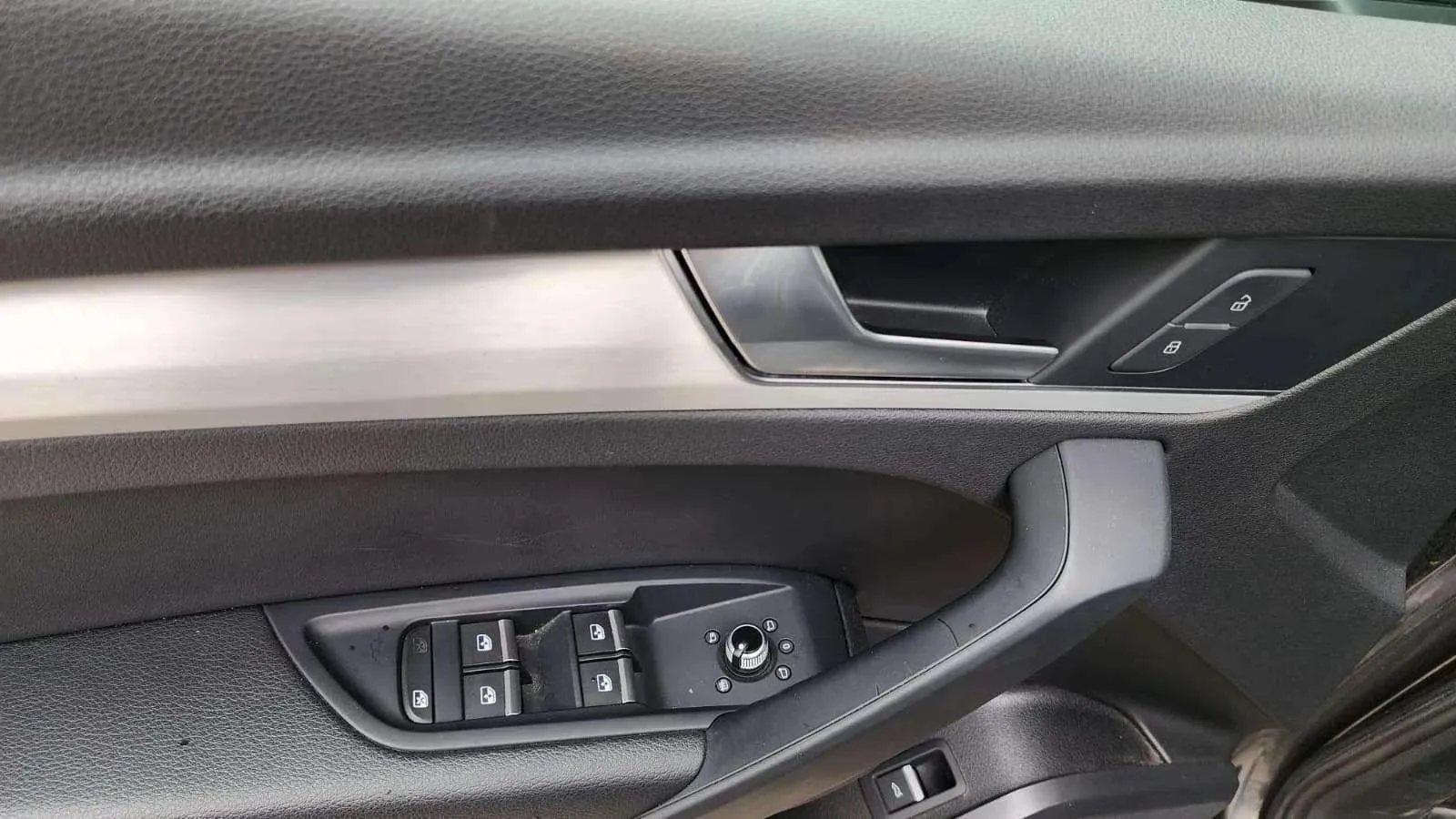 Audi Q5 40 TDI quattro-ultra - foto 22
