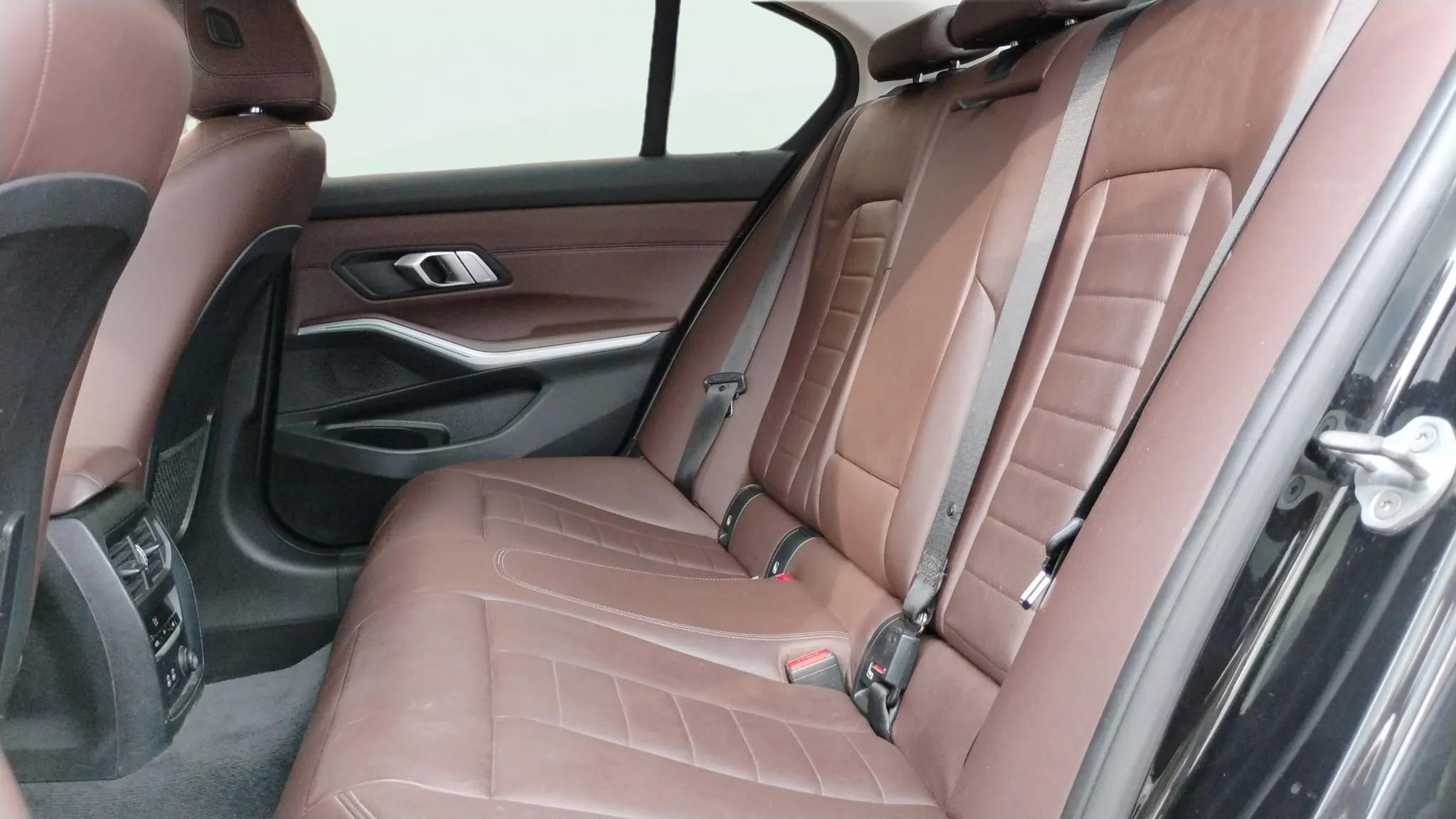 BMW Serie 3 318d - foto 17