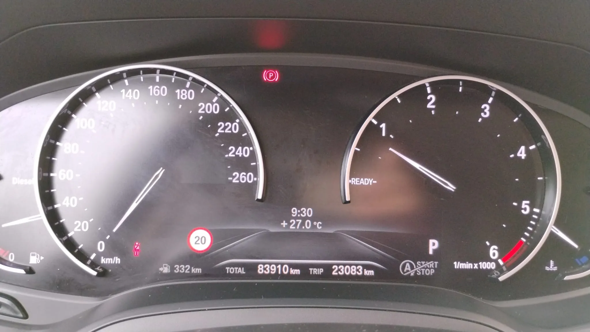 BMW Serie 3 318d - foto 12
