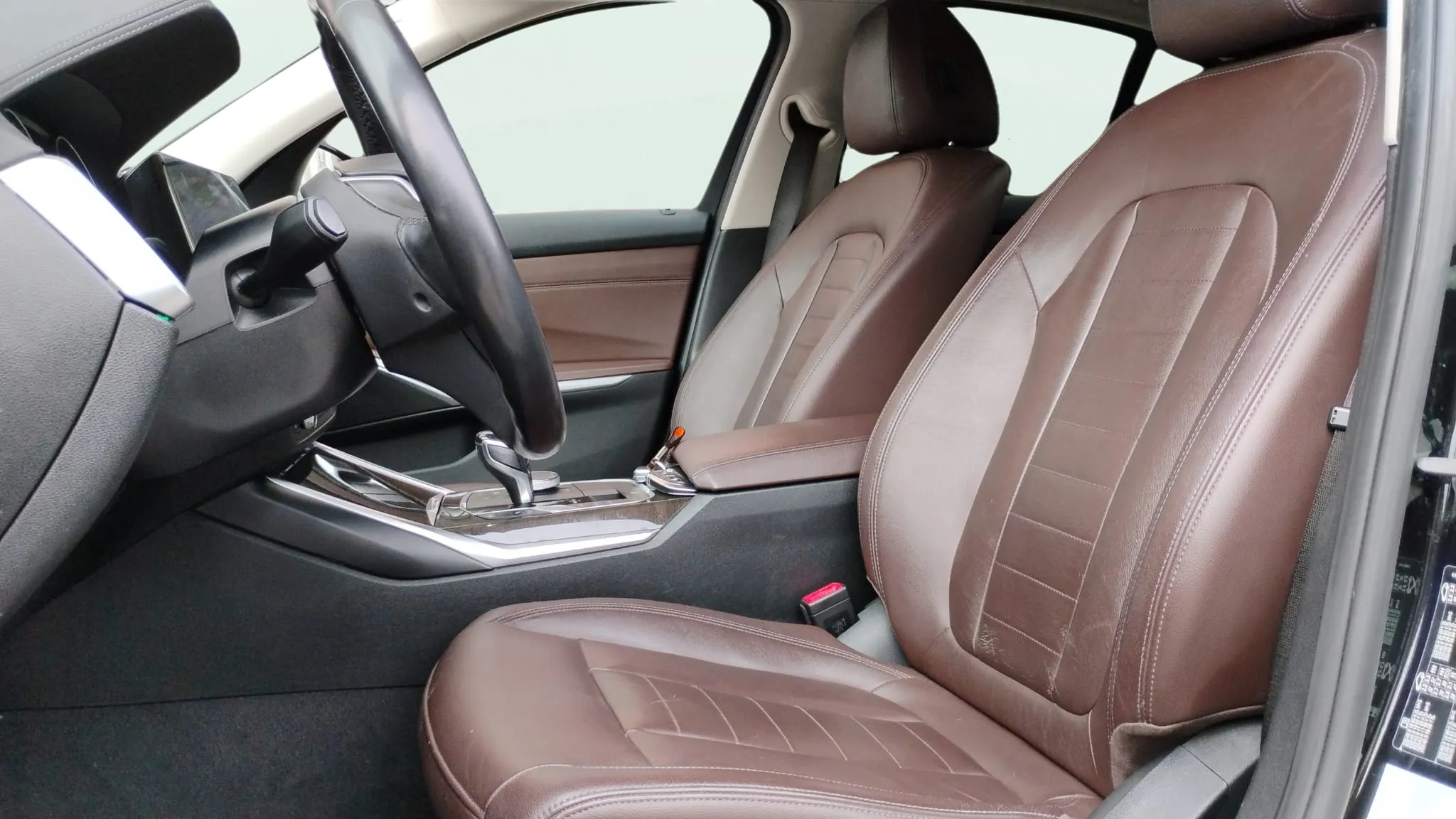 BMW Serie 3 318d - foto 16