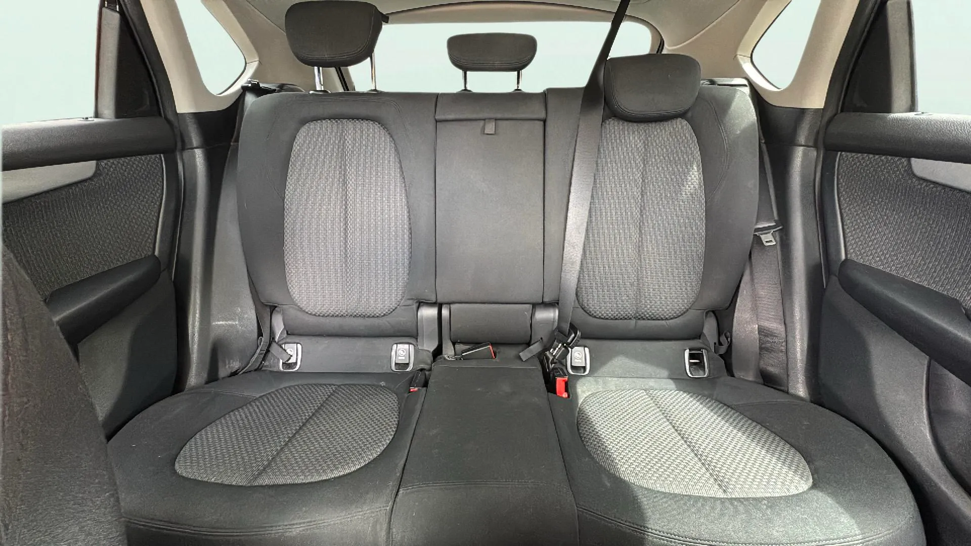 BMW Serie 2 Active Tourer 218d - foto 19
