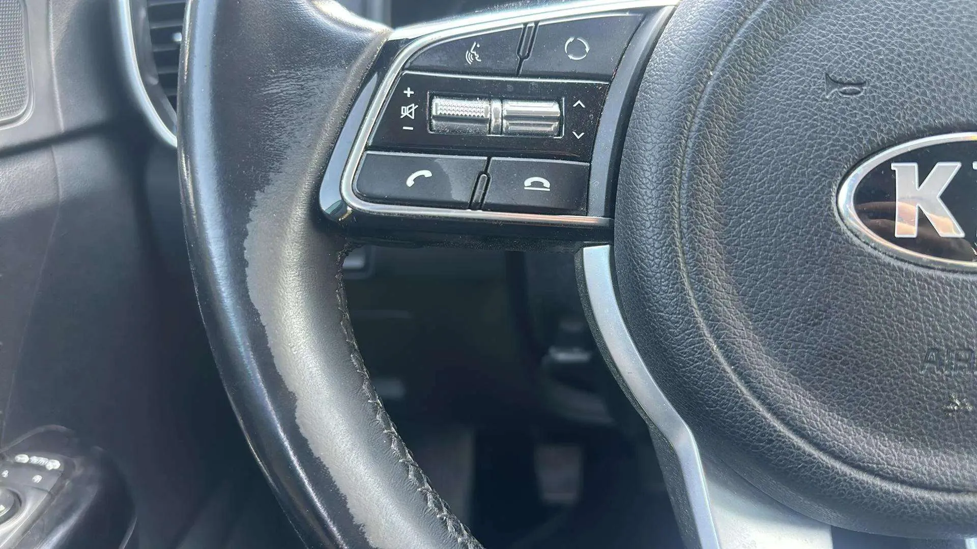 Kia Sportage 1.6 MHEV Drive Plus 4x2 - foto 16