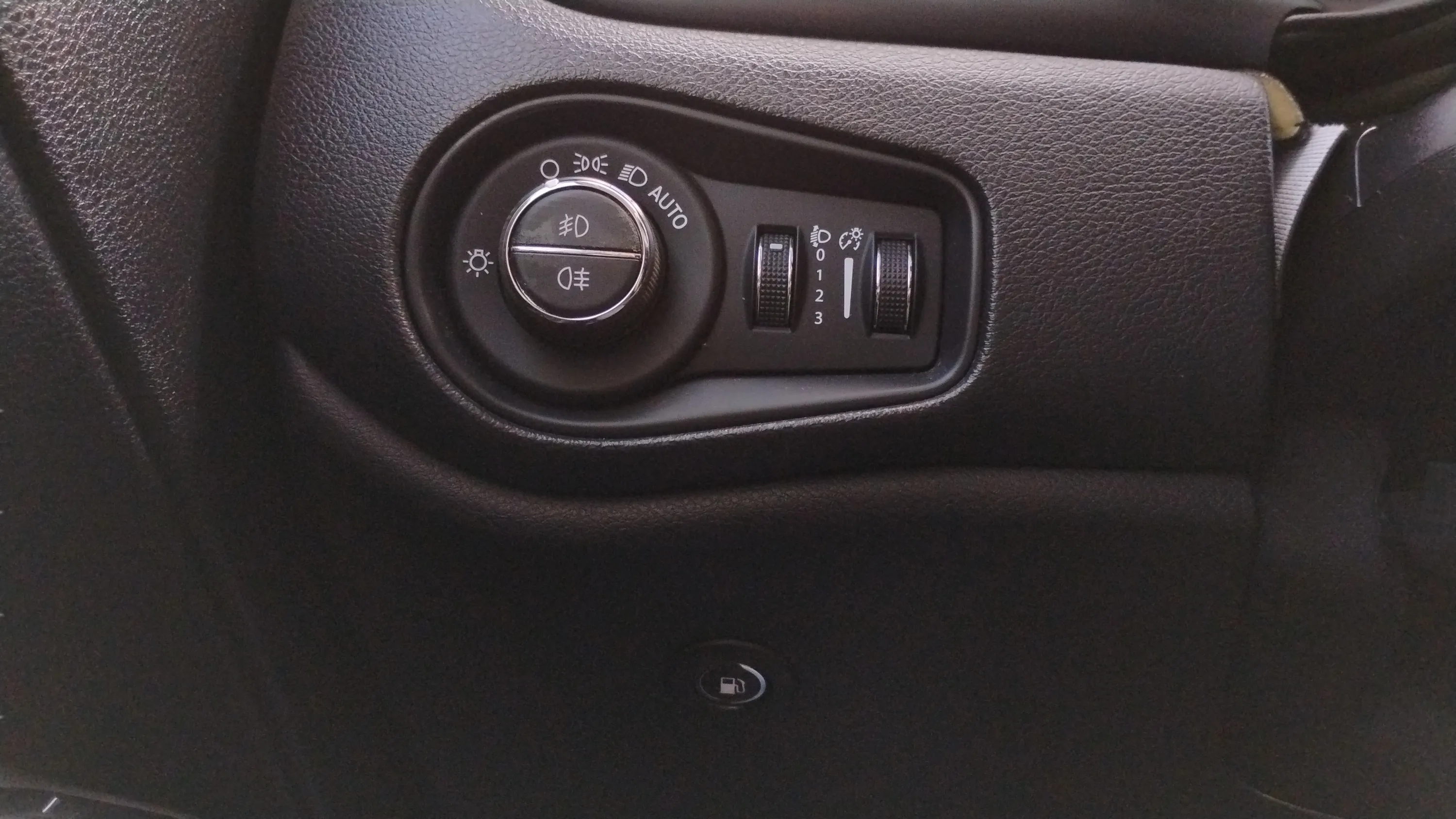 Jeep Renegade Trailhawk 1.3 PHEV AWD - foto 21