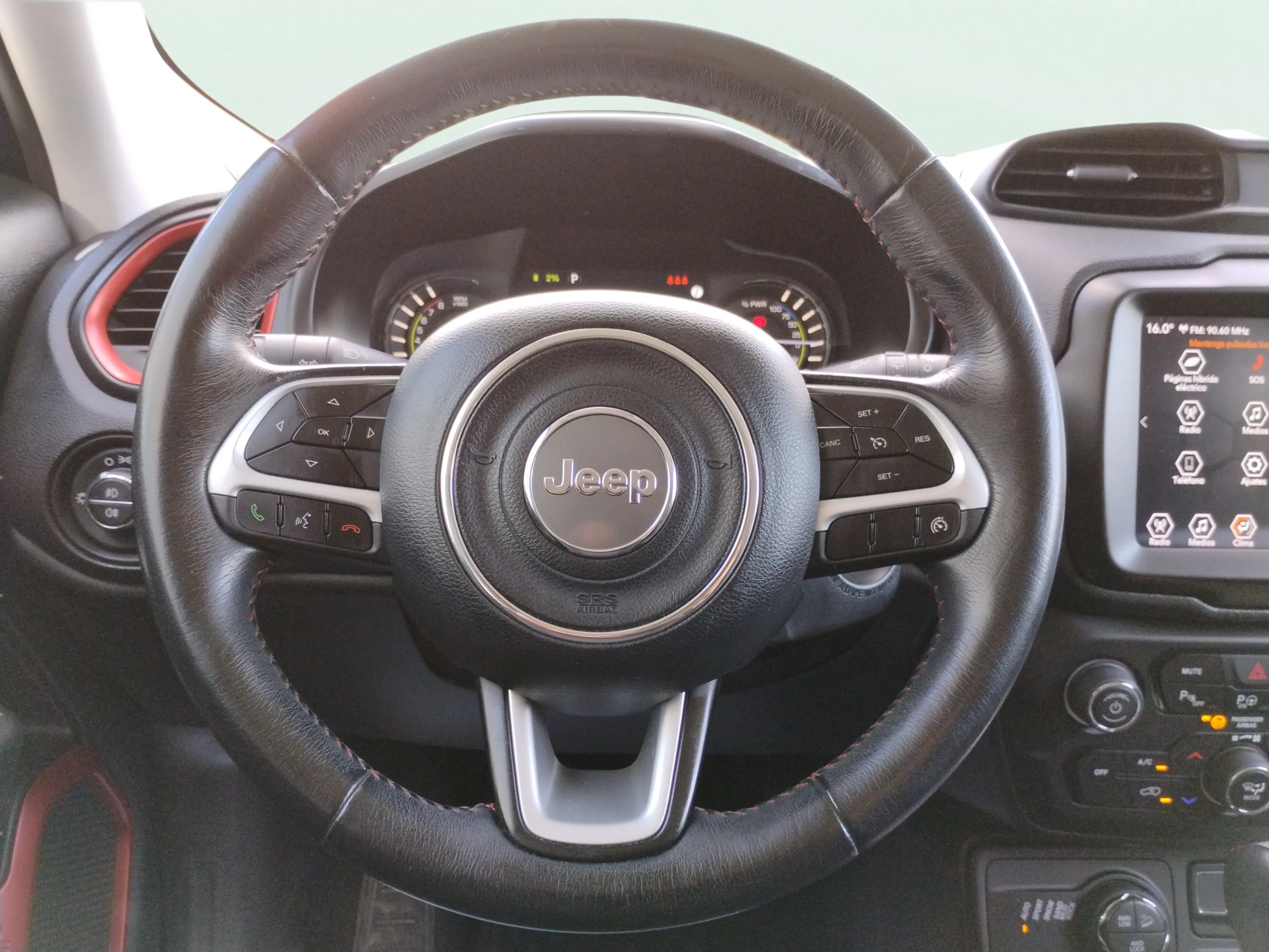 Jeep Renegade Trailhawk 1.3 PHEV AWD - foto 10