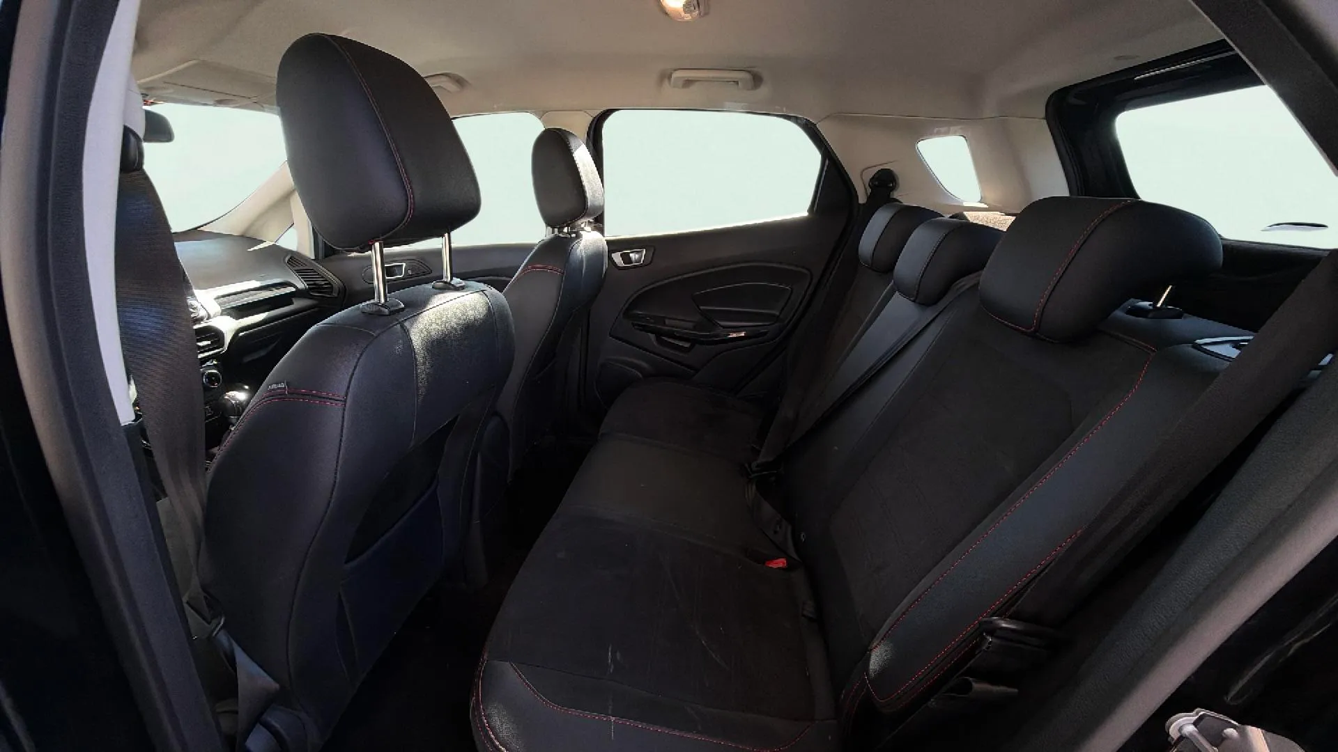 Ford EcoSport 1.0T EcoBoost Active - foto 9