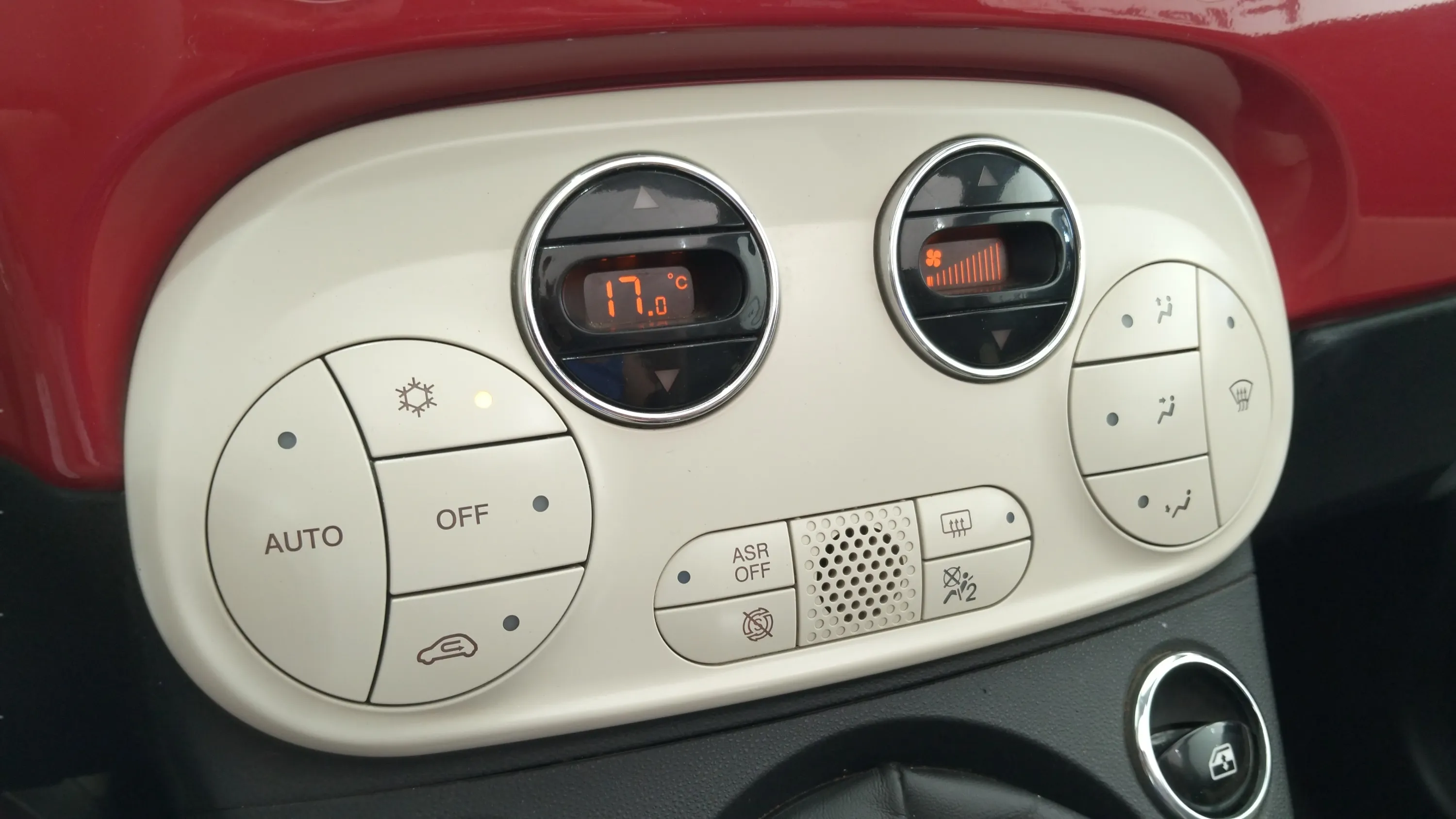 Fiat 500 Dolcevita 1.0 Hybrid - foto 16
