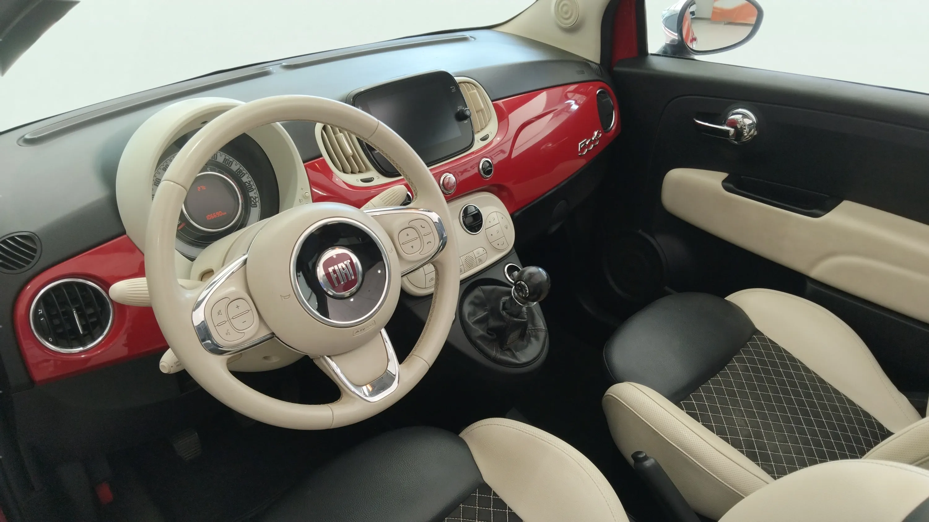 Fiat 500 Dolcevita 1.0 Hybrid - foto 7
