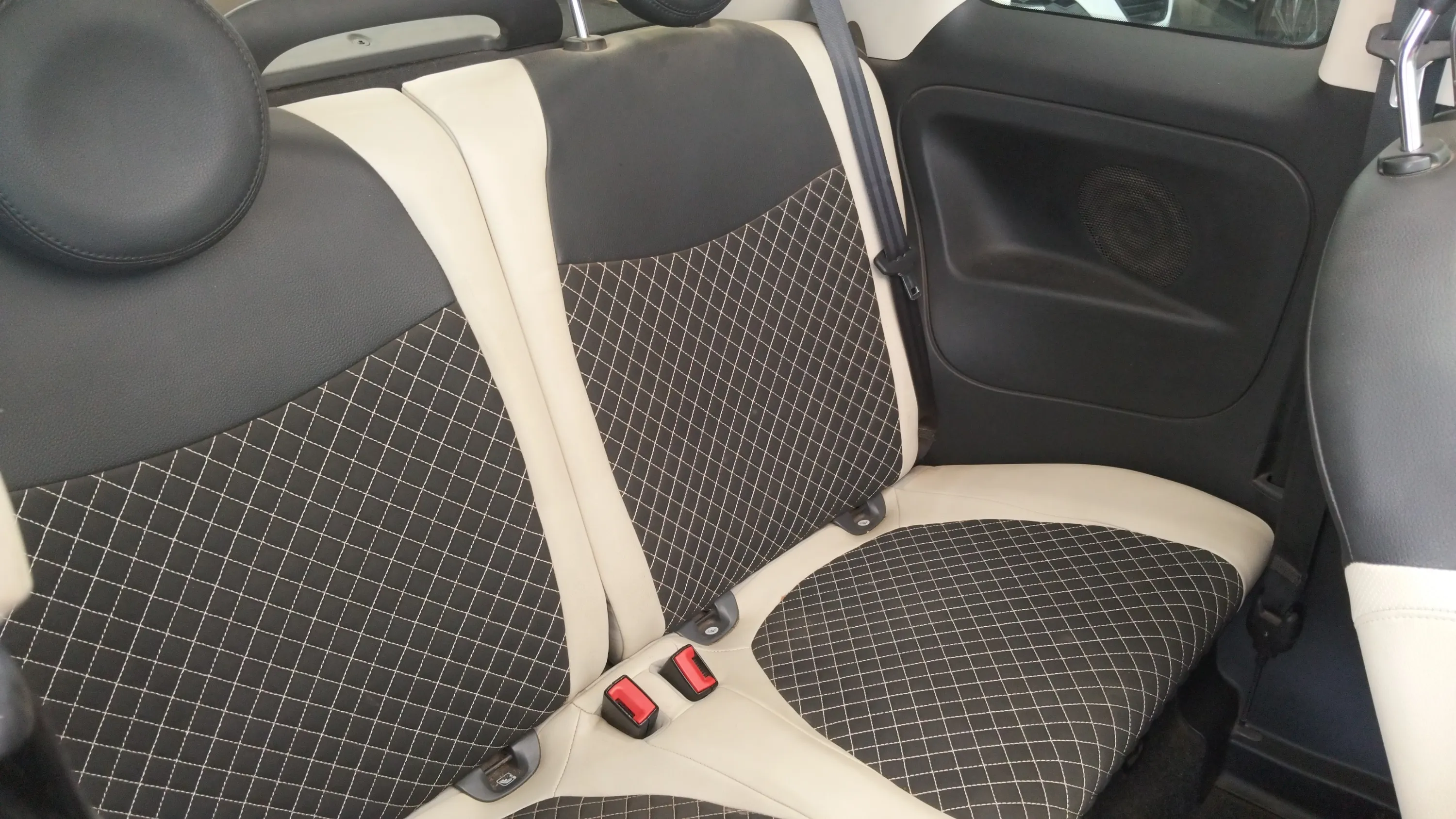 Fiat 500 Dolcevita 1.0 Hybrid - foto 9