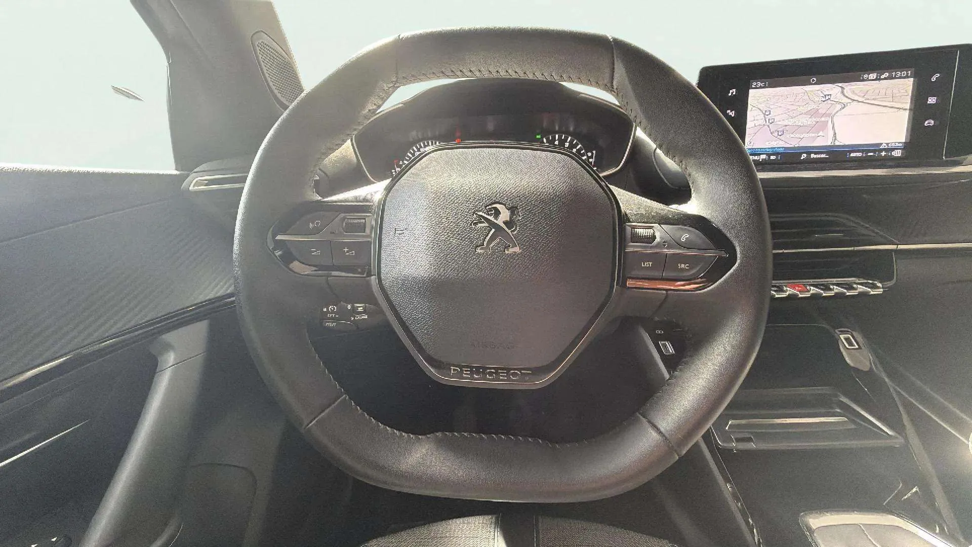 Peugeot 2008 Allure PureTech 100 - foto 15