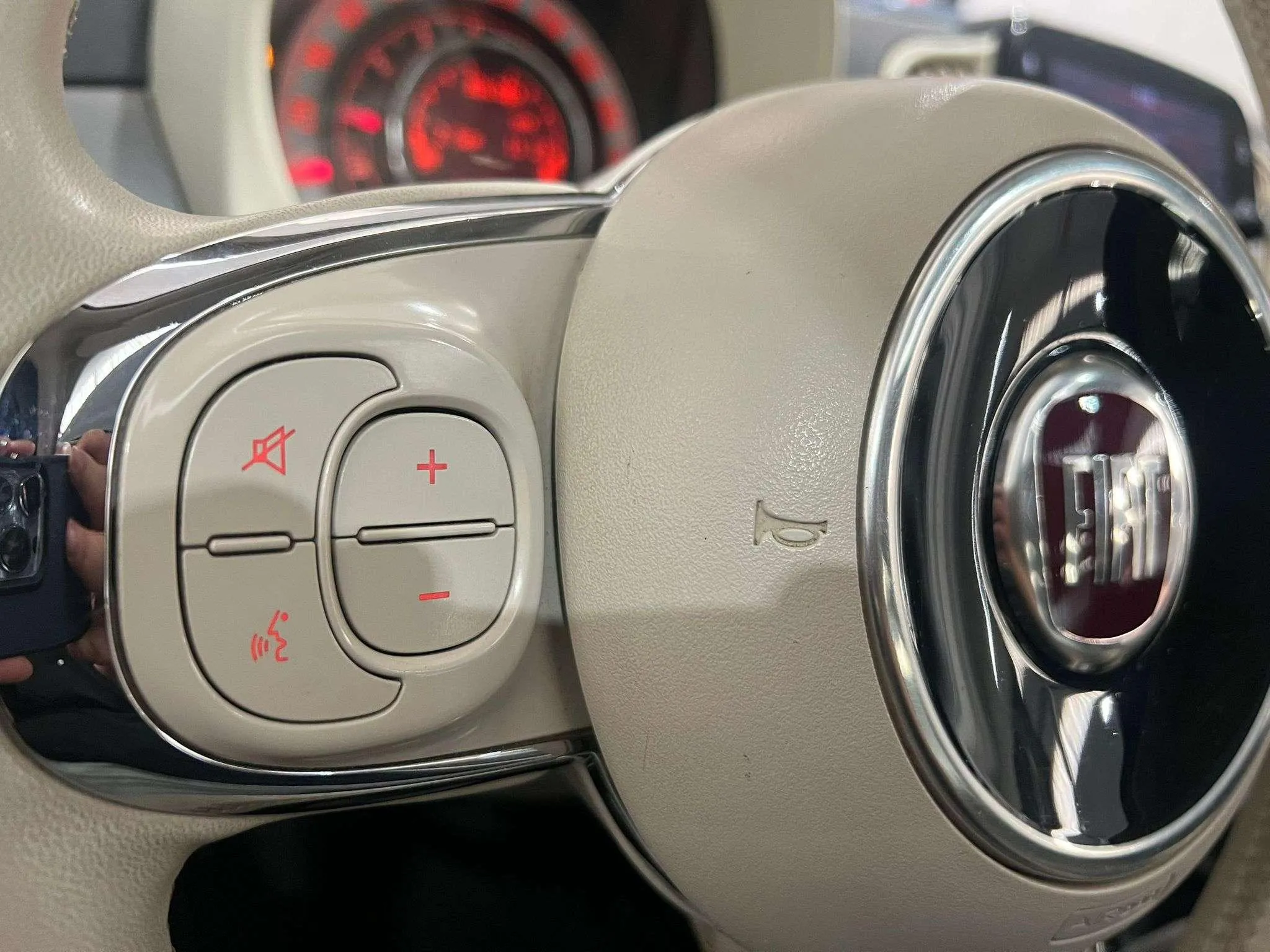 Fiat 500 Dolcevita 1.0 Hybrid - foto 12