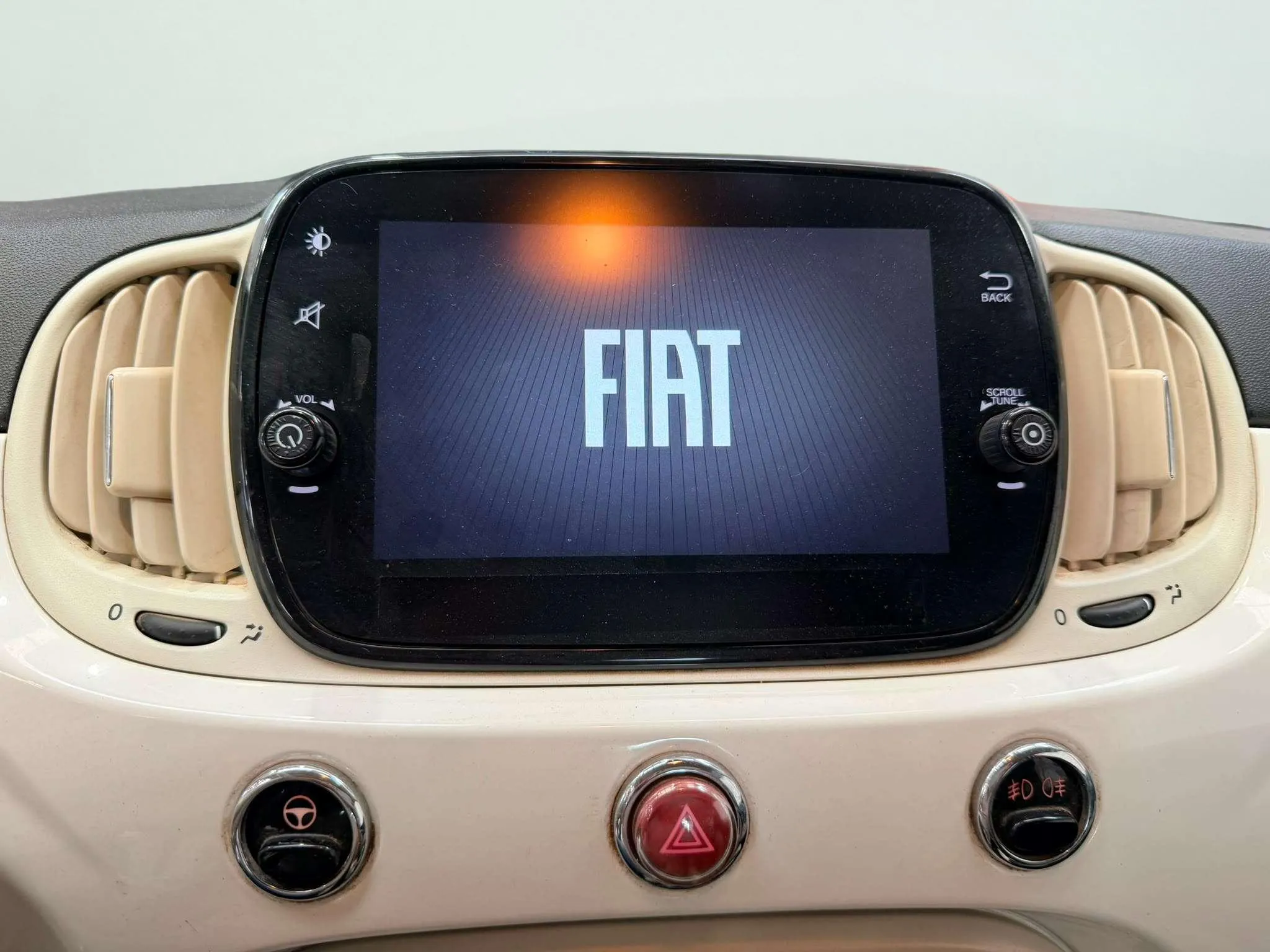 Fiat 500 Cult 1.0 Hybrid - foto 14