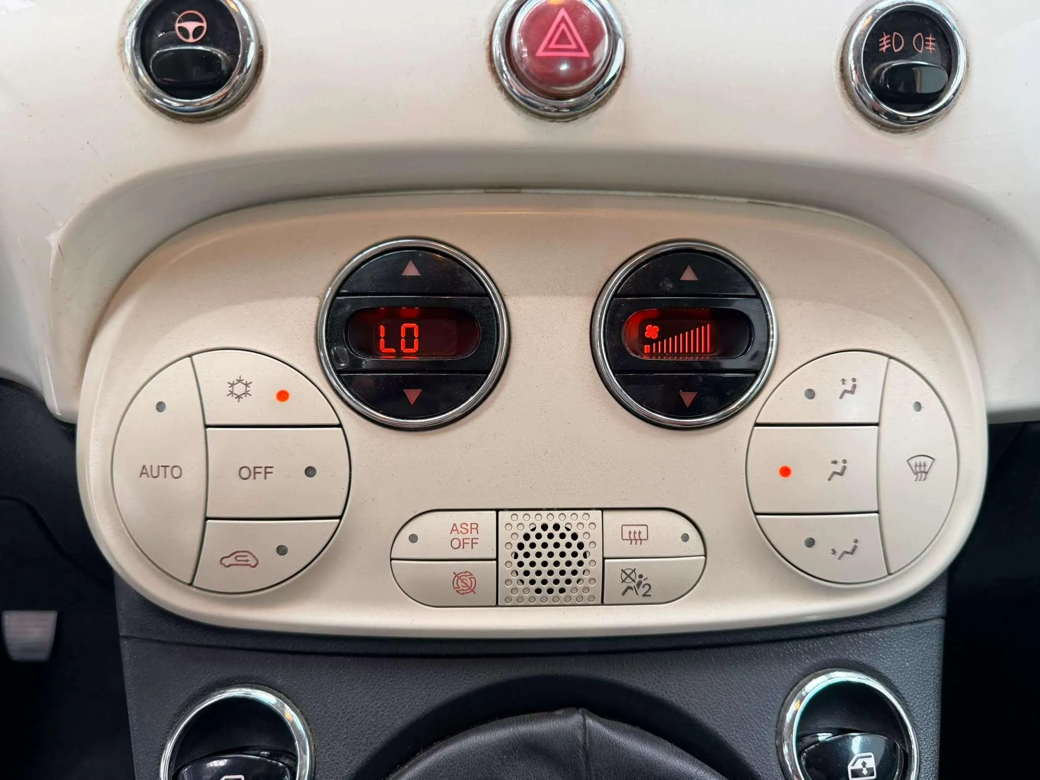 Fiat 500 Cult 1.0 Hybrid - foto 15