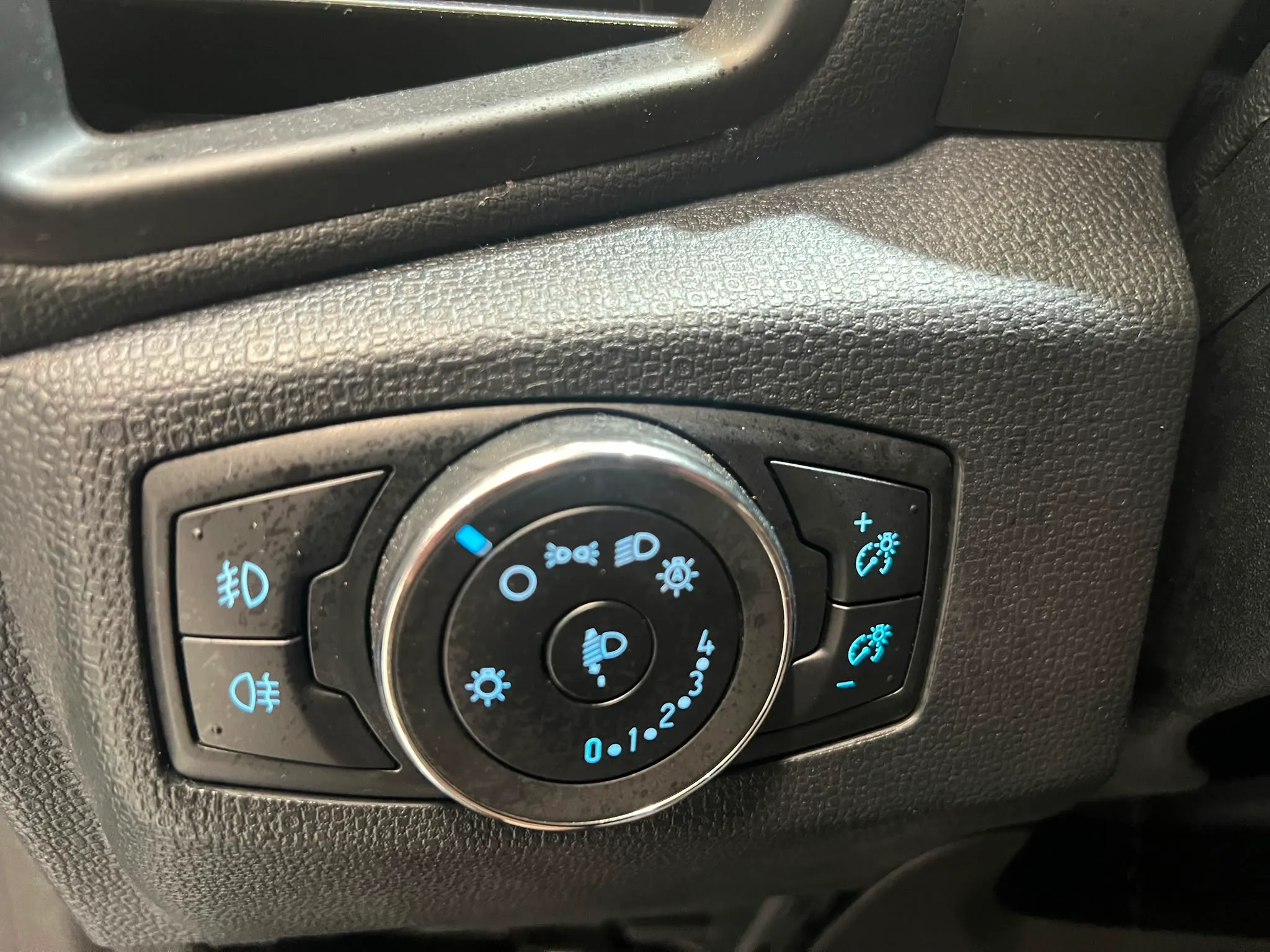 Ford EcoSport 1.0T EcoBoost ST Line - foto 11