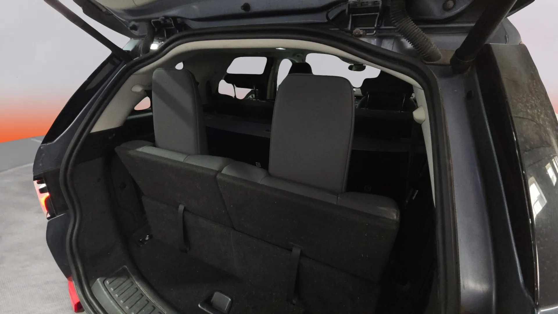Land Rover Discovery Sport 2.0D eD4 FWD R-Dynamic S - foto 15