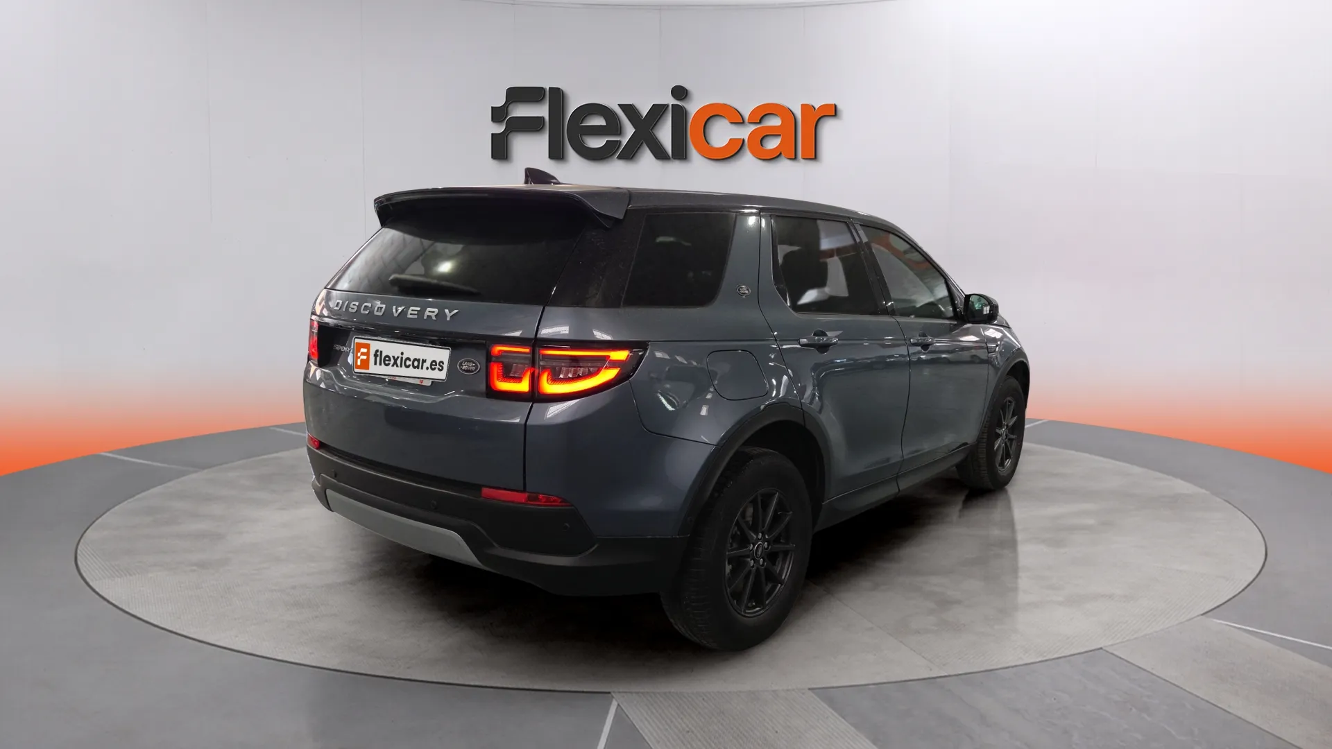 Land Rover Discovery Sport 2.0D eD4 FWD R-Dynamic S - foto 7