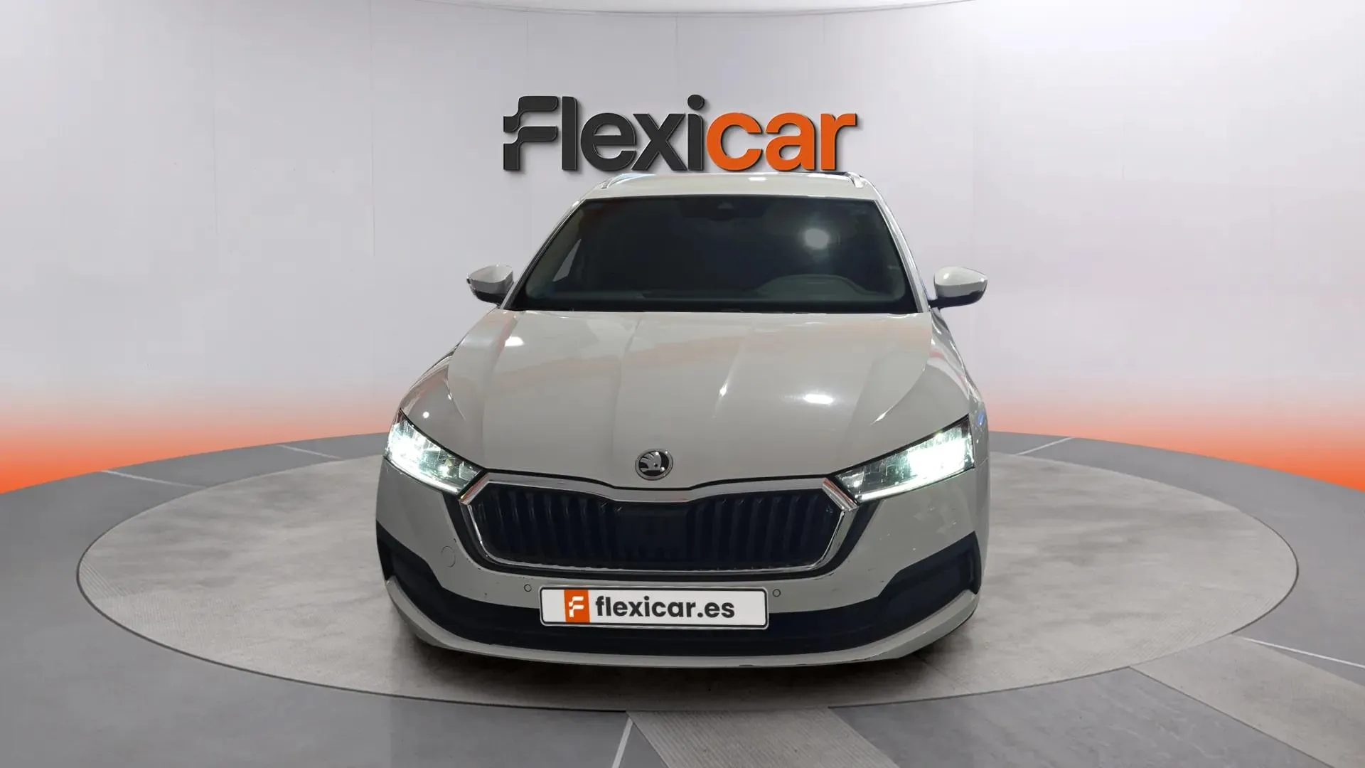 Škoda Octavia 1.0 TSI DSG mHEV Ambition - foto 2