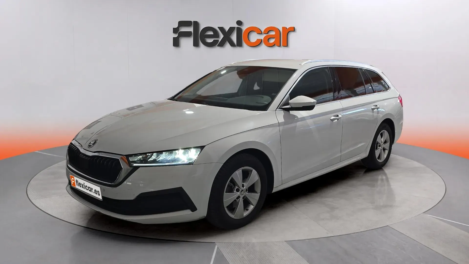 Škoda Octavia 1.0 TSI DSG mHEV Ambition - foto 3