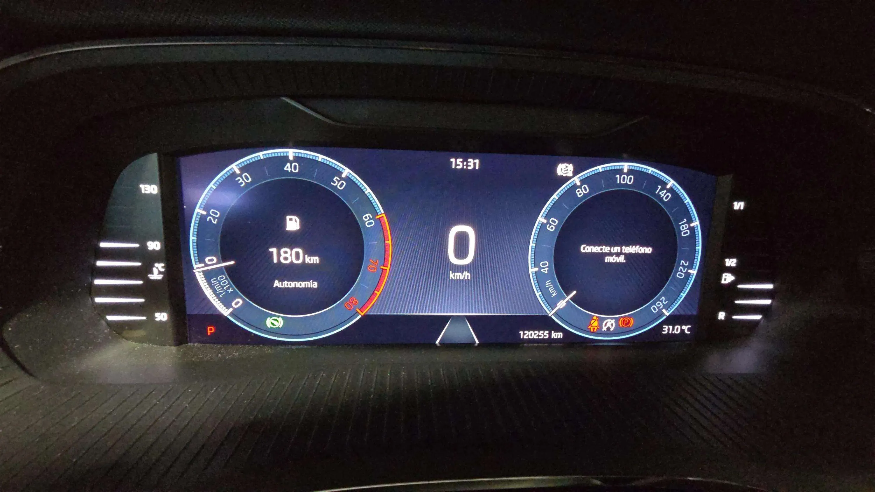 Škoda Octavia 1.0 TSI DSG mHEV Ambition - foto 14