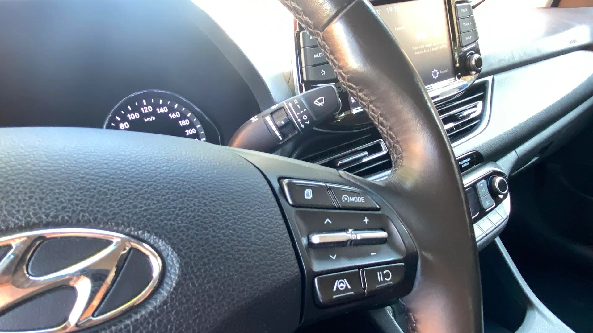 Hyundai i30 1.0 T-GDi Klass Fastback - foto 22
