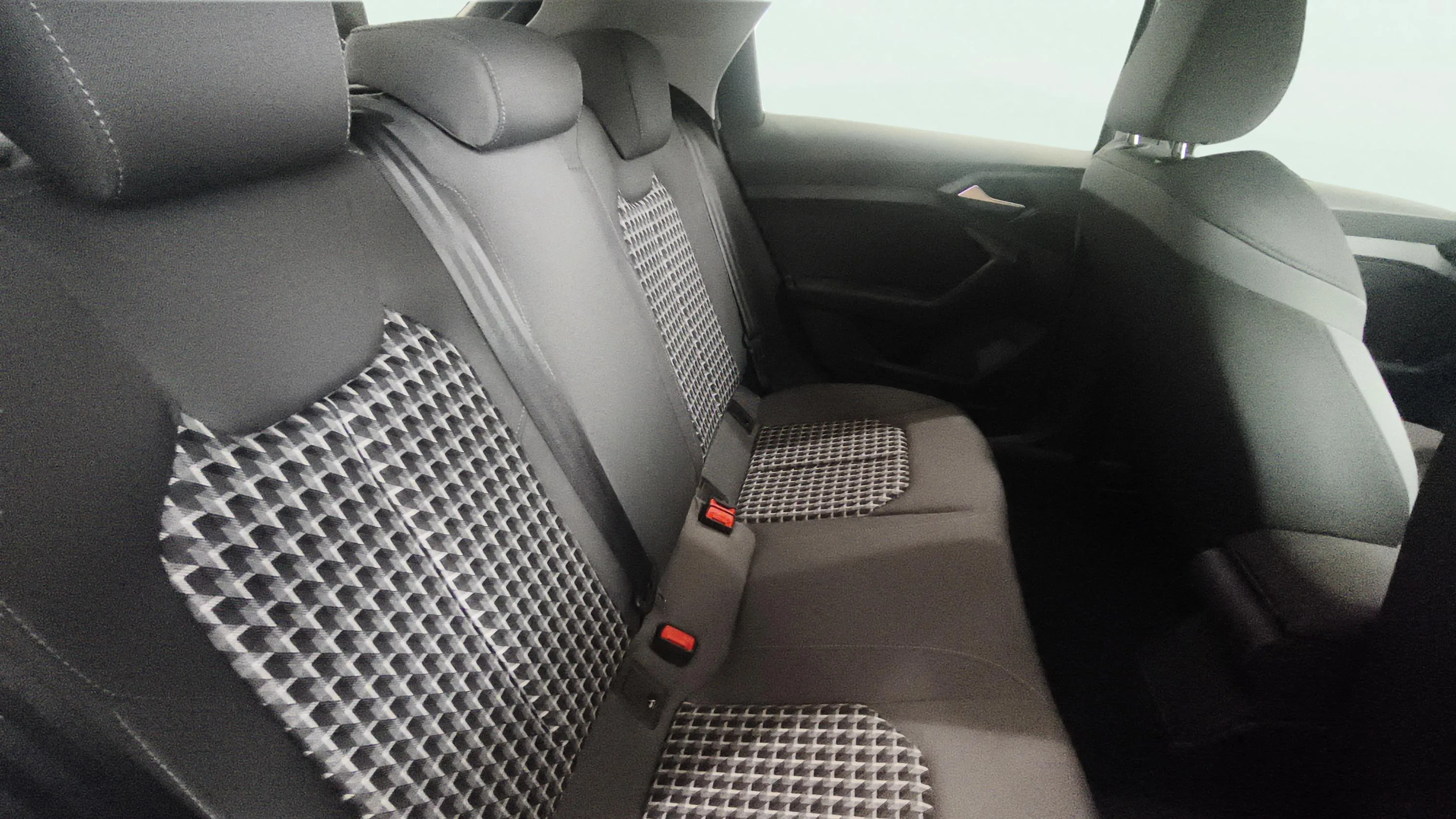 Audi A1 Sportback S line 30 TFSI S tronic - foto 9