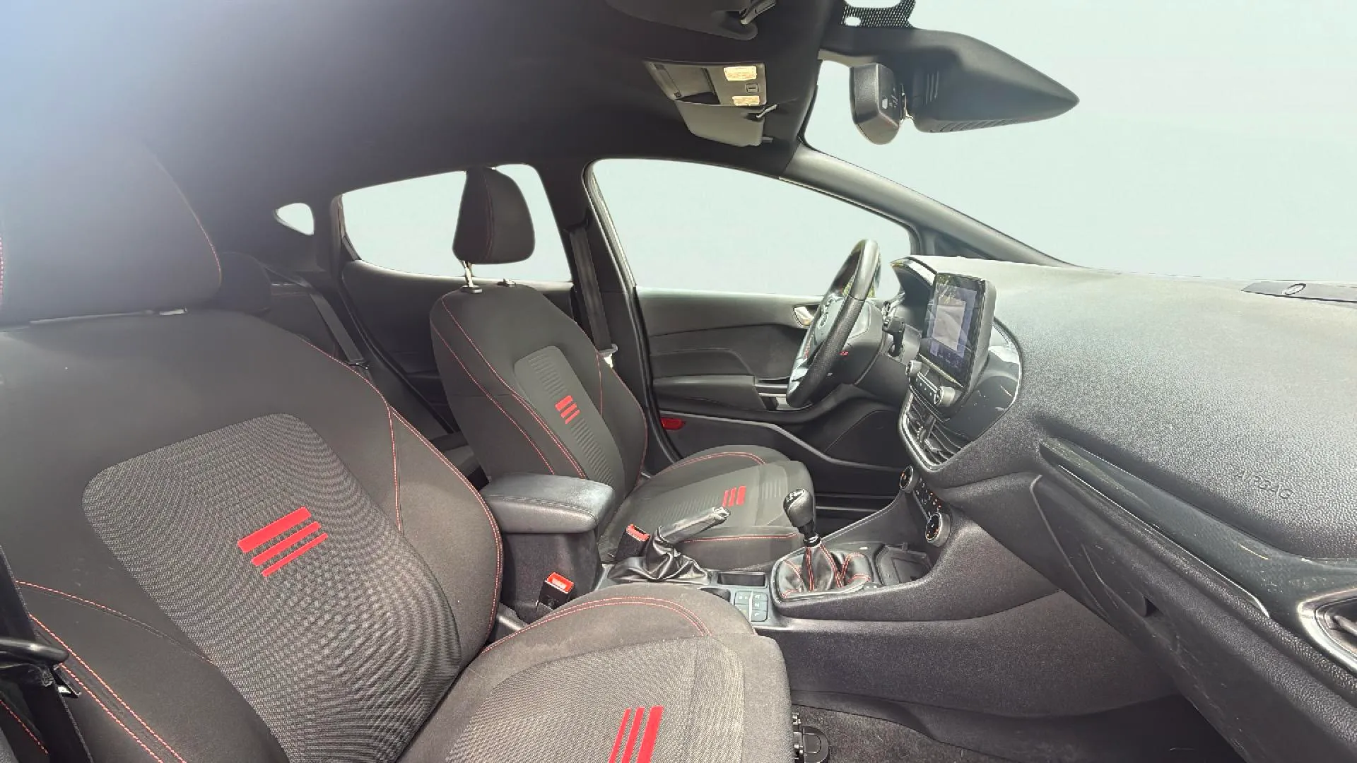 Ford Fiesta 1.0 EcoBoost MHEV ST-Line X - foto 19
