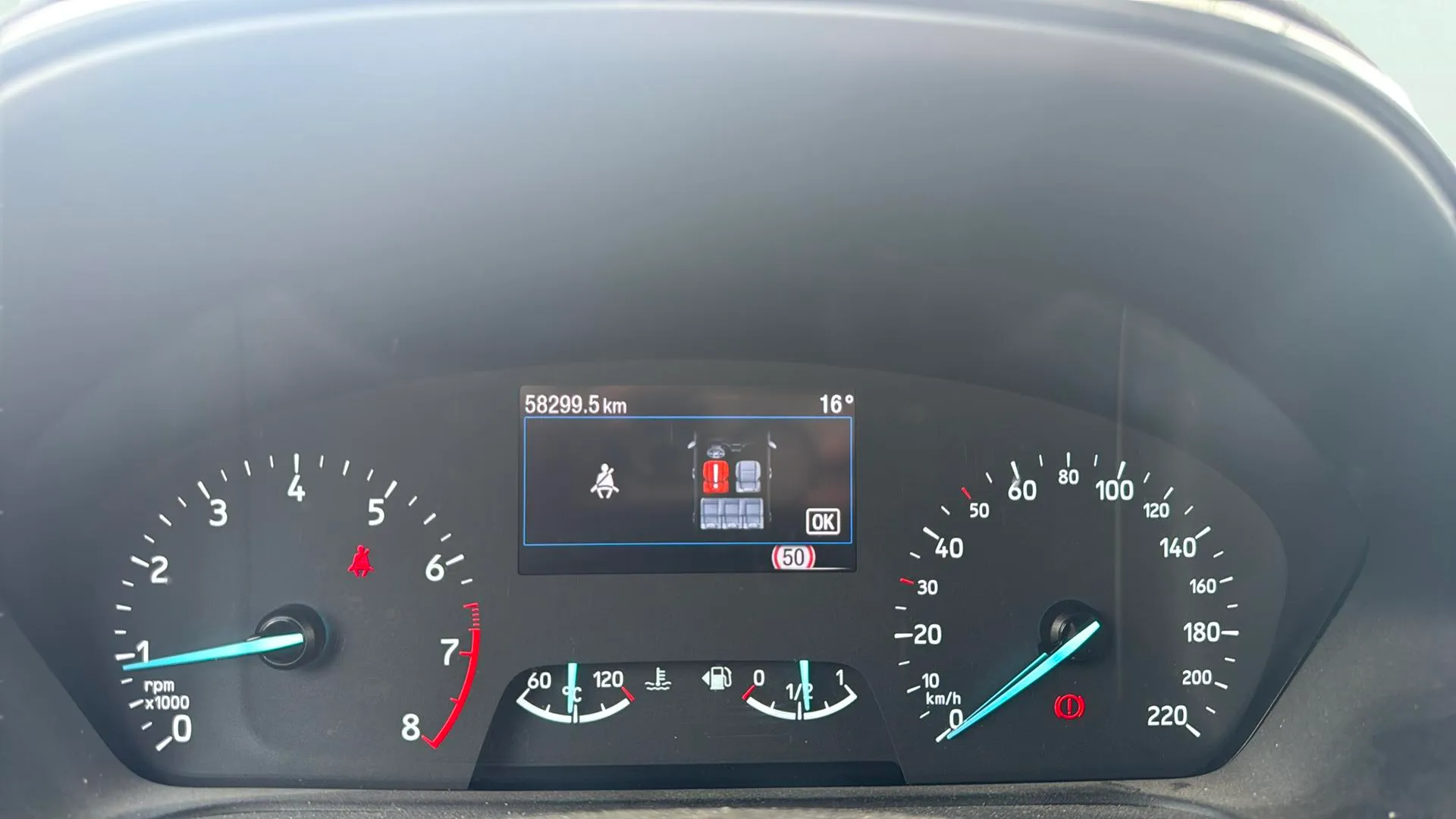 Ford Fiesta 1.0 EcoBoost MHEV ST-Line X - foto 12