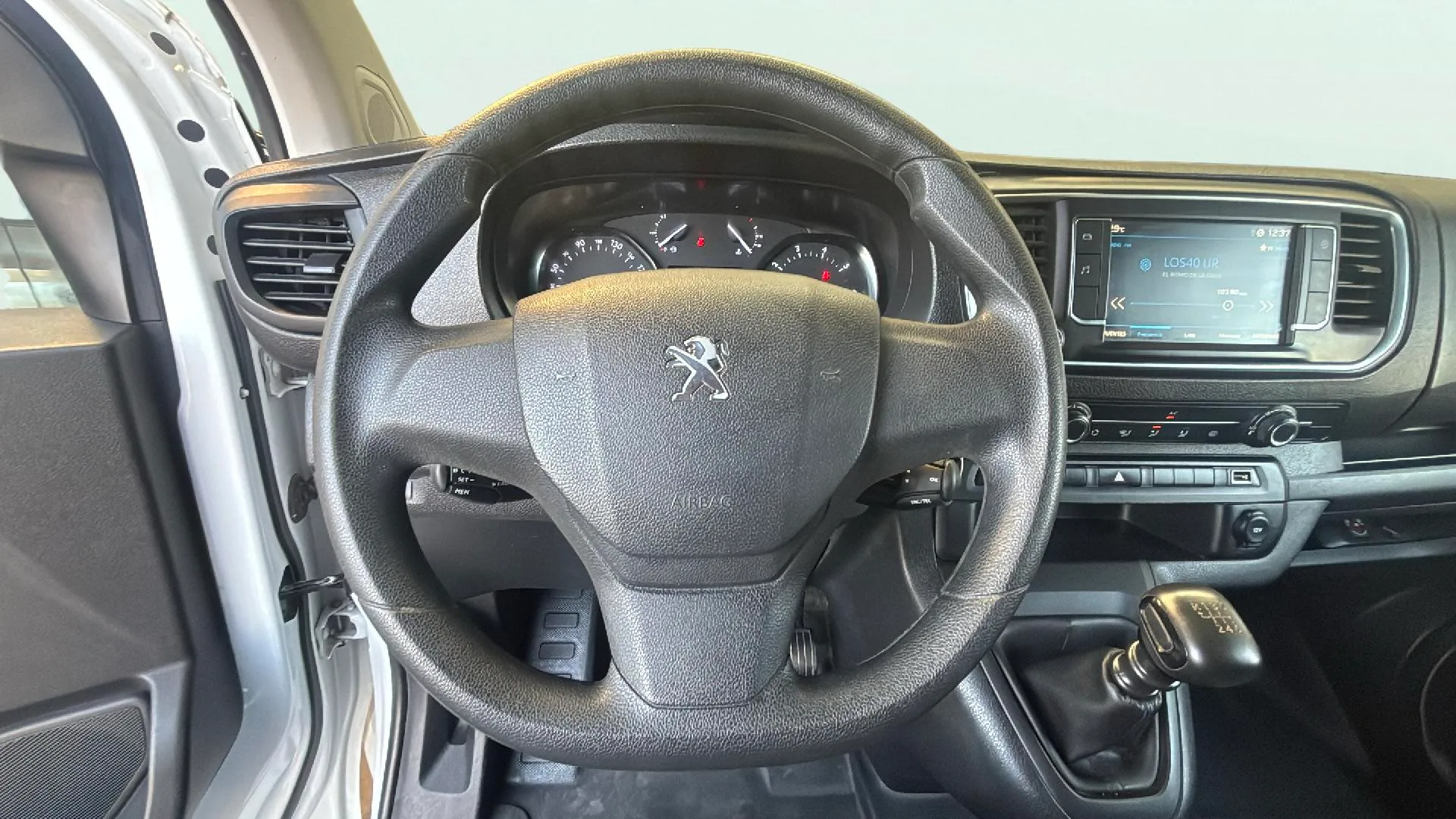 Peugeot Expert Furgon BlueHDi 100 Standard - foto 11