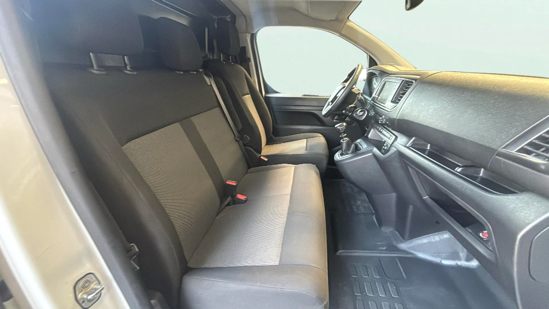 Peugeot Expert Furgon BlueHDi 100 Standard - foto 13