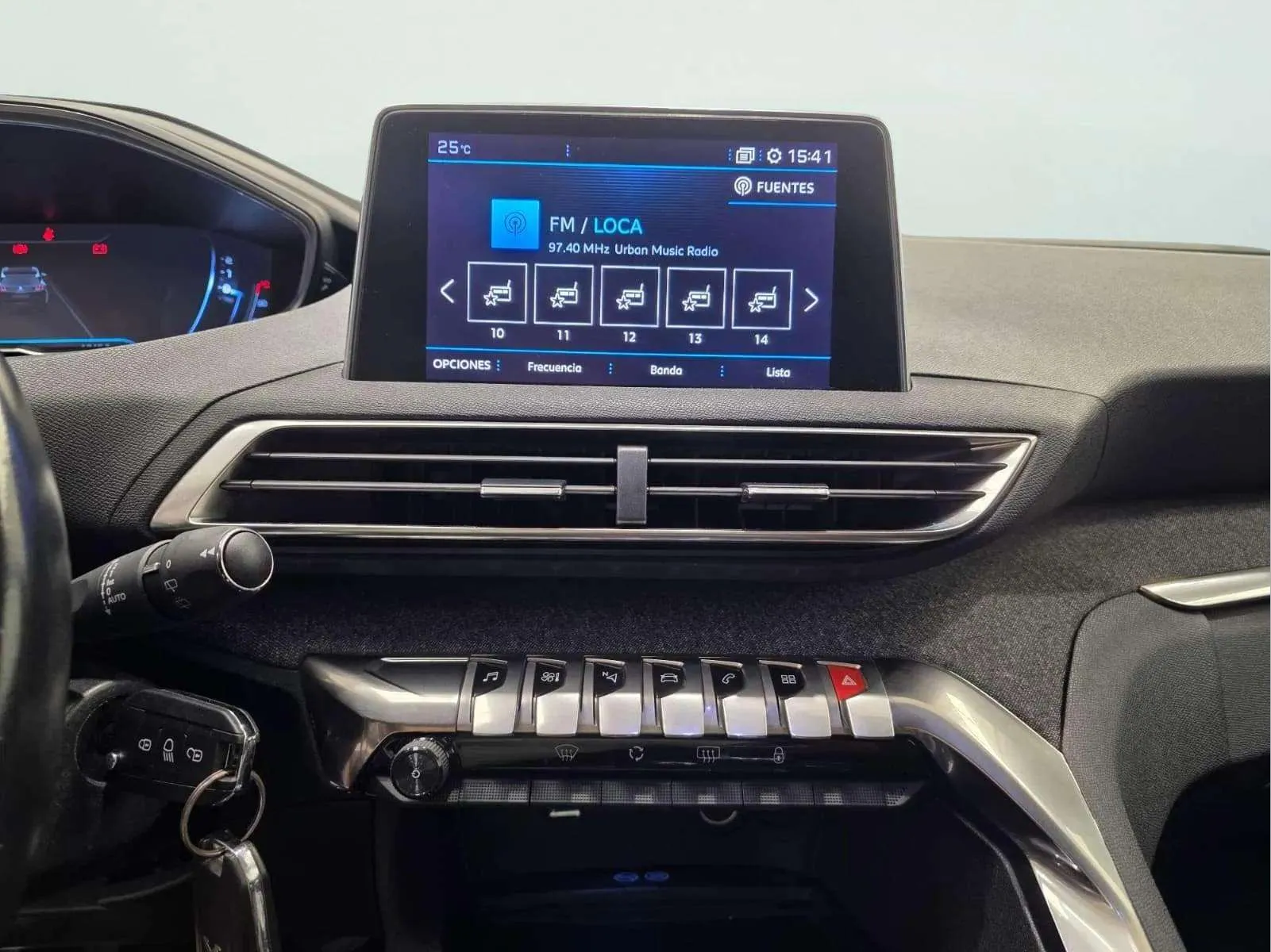Peugeot 3008 1.5L BlueHDi Crossway - foto 21
