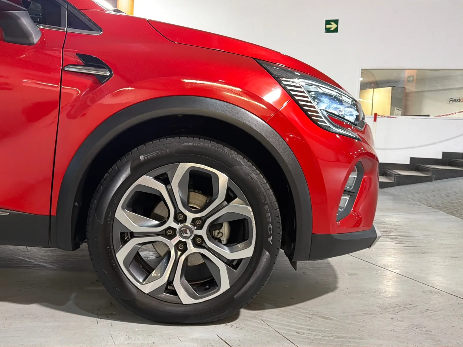 Renault Captur Zen TCe - foto 19
