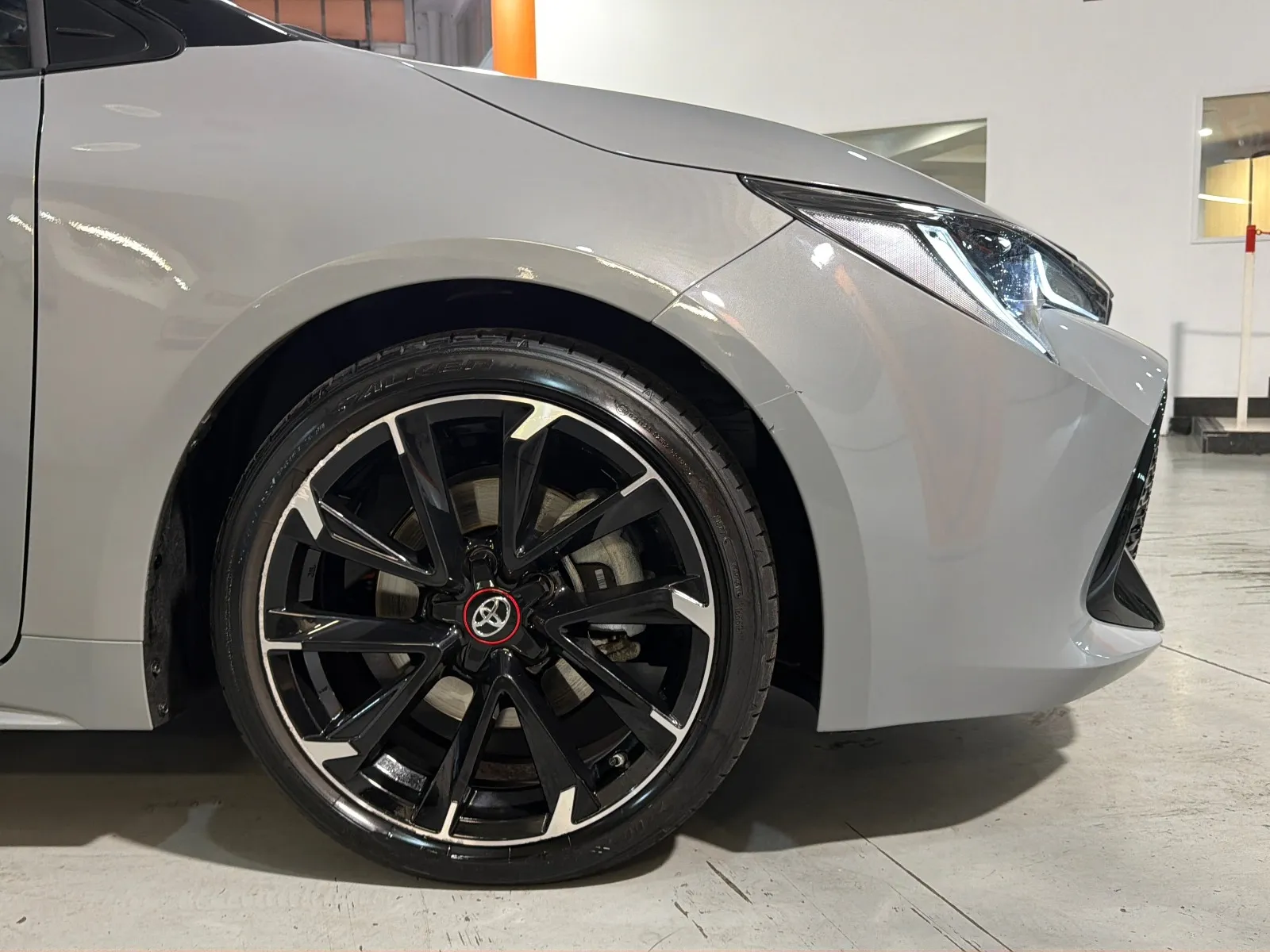 Toyota Corolla 2.0 180H GR-Sport E-CVT - foto 22