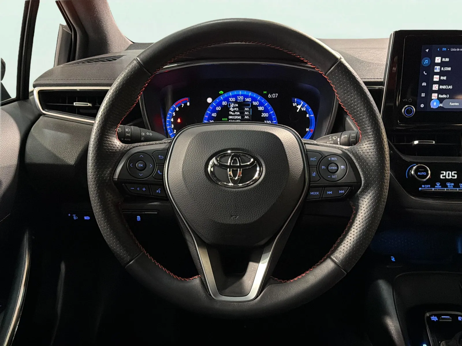 Toyota Corolla 2.0 180H GR-Sport E-CVT - foto 7