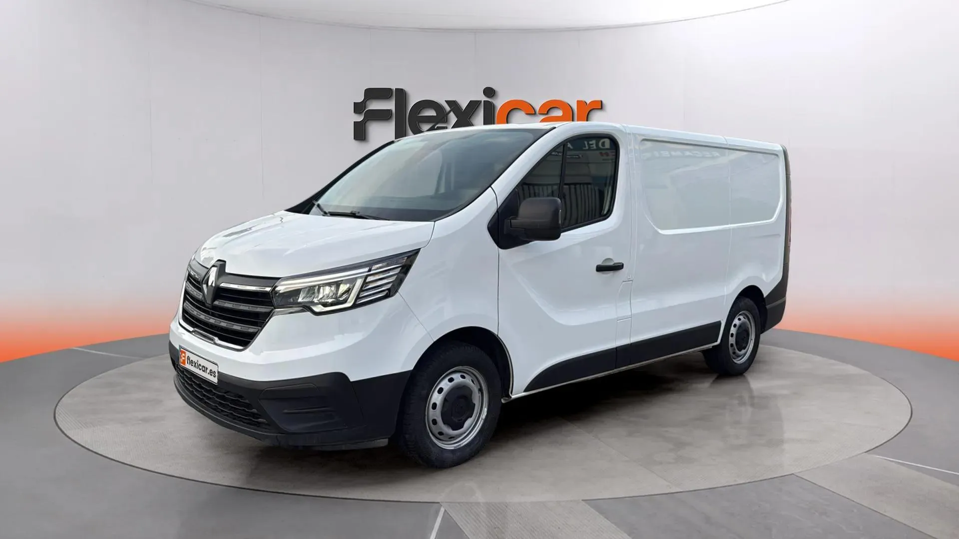 Renault Trafic Furgón L1H1 Blue dCi CUA - foto 3