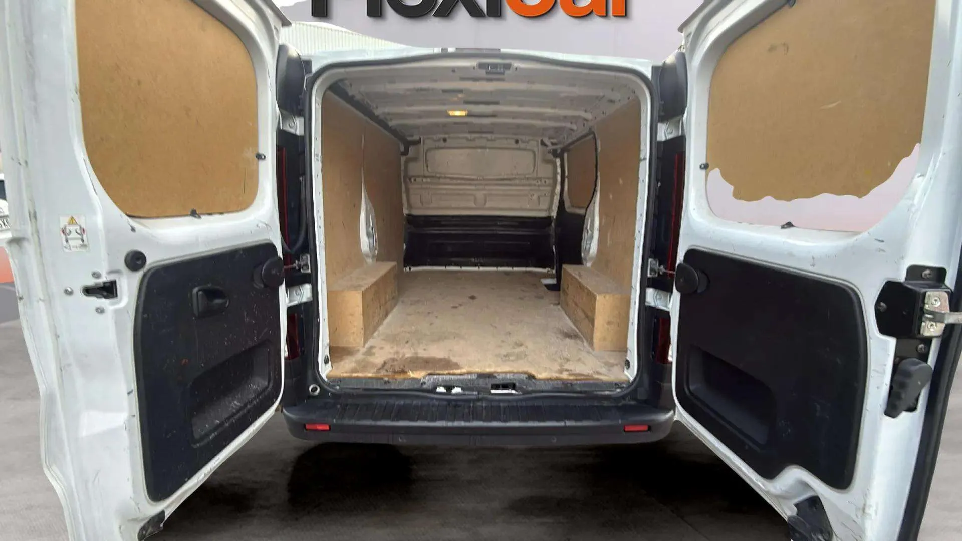 Renault Trafic Furgón L1H1 Blue dCi CUA - foto 14