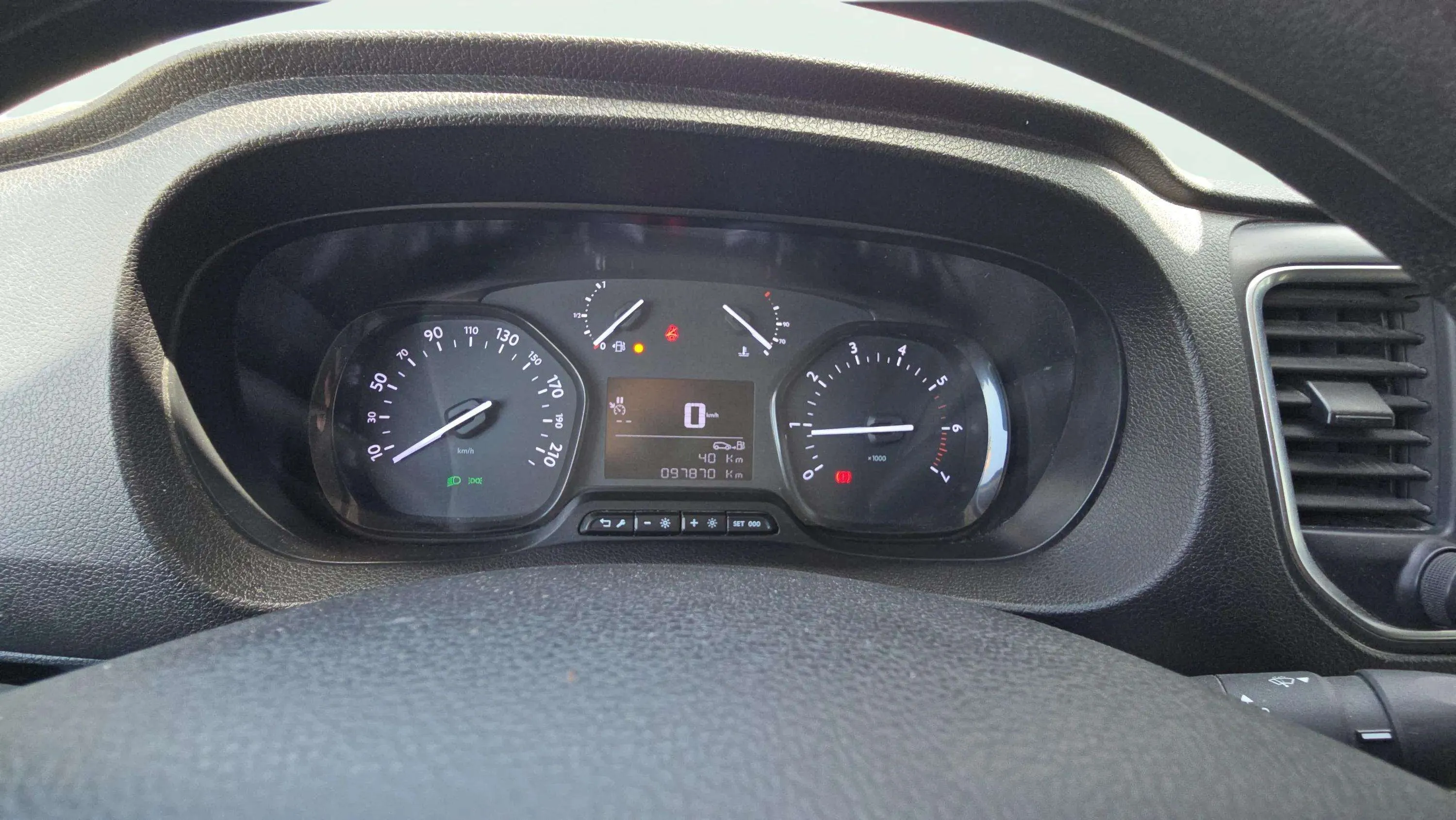 Opel Vivaro 1.5 BlueHDi Talla L Inc. - foto 12