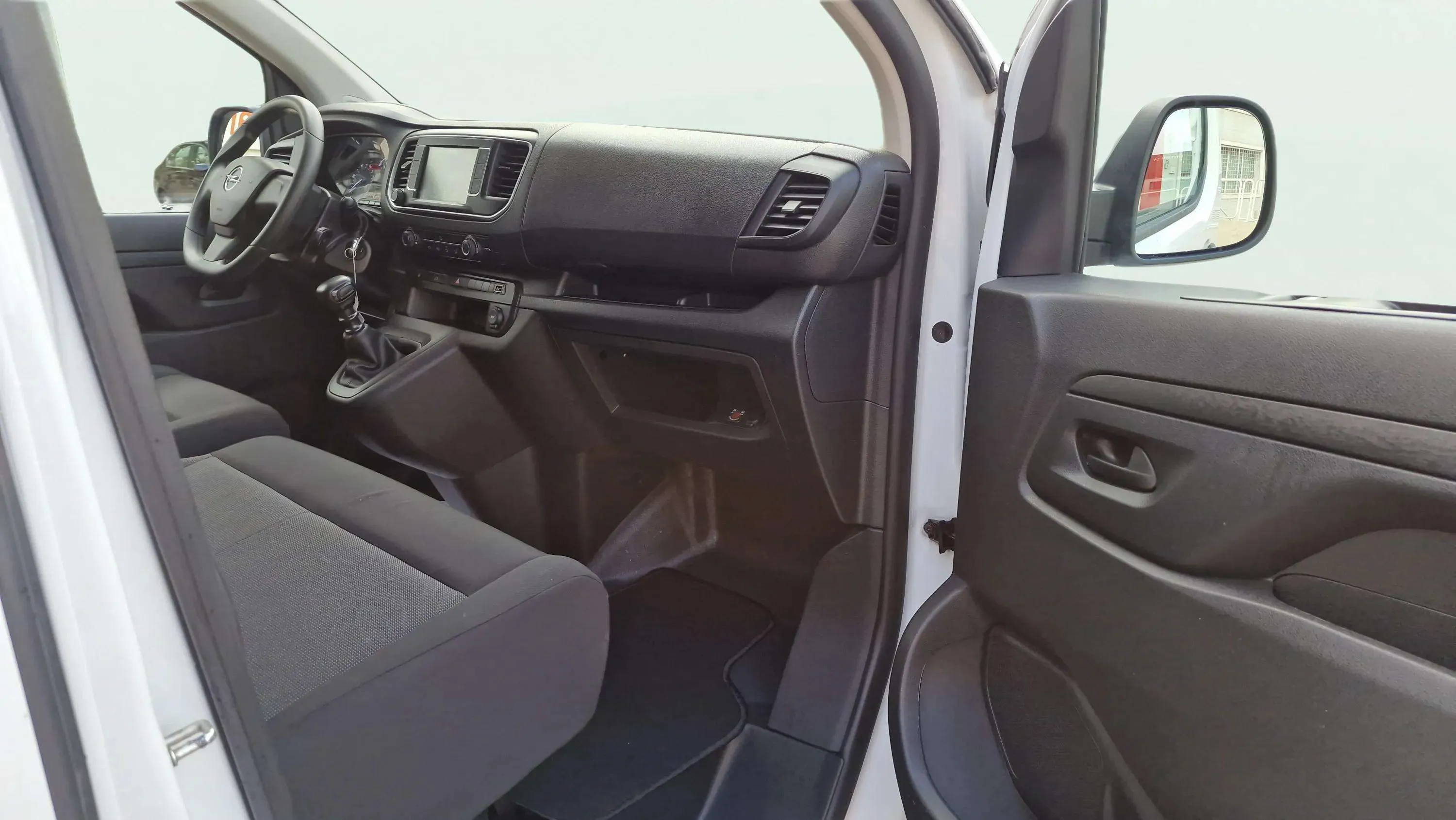 Opel Vivaro 1.5 BlueHDi L Inc. - foto 12