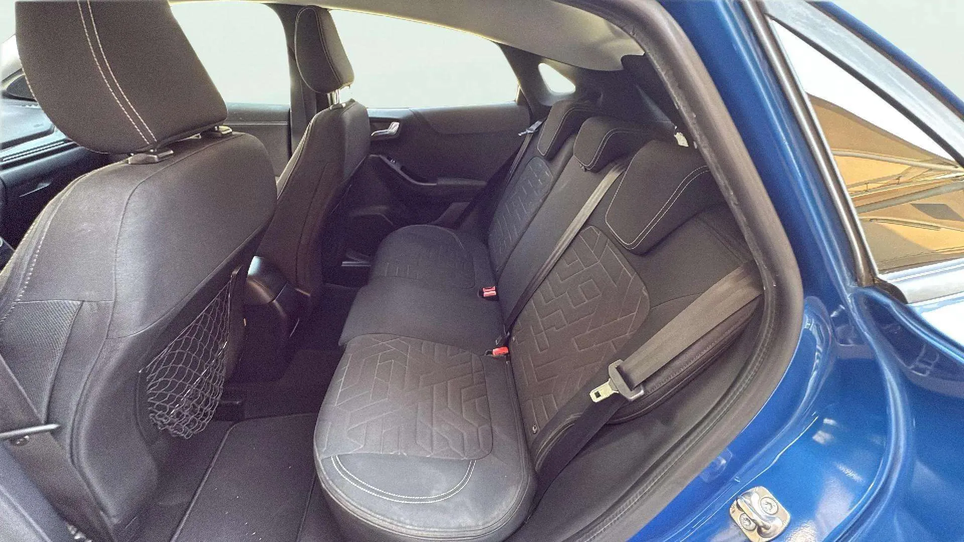 Ford Puma 1.0 EcoBoost Titanium Design MHEV - foto 12