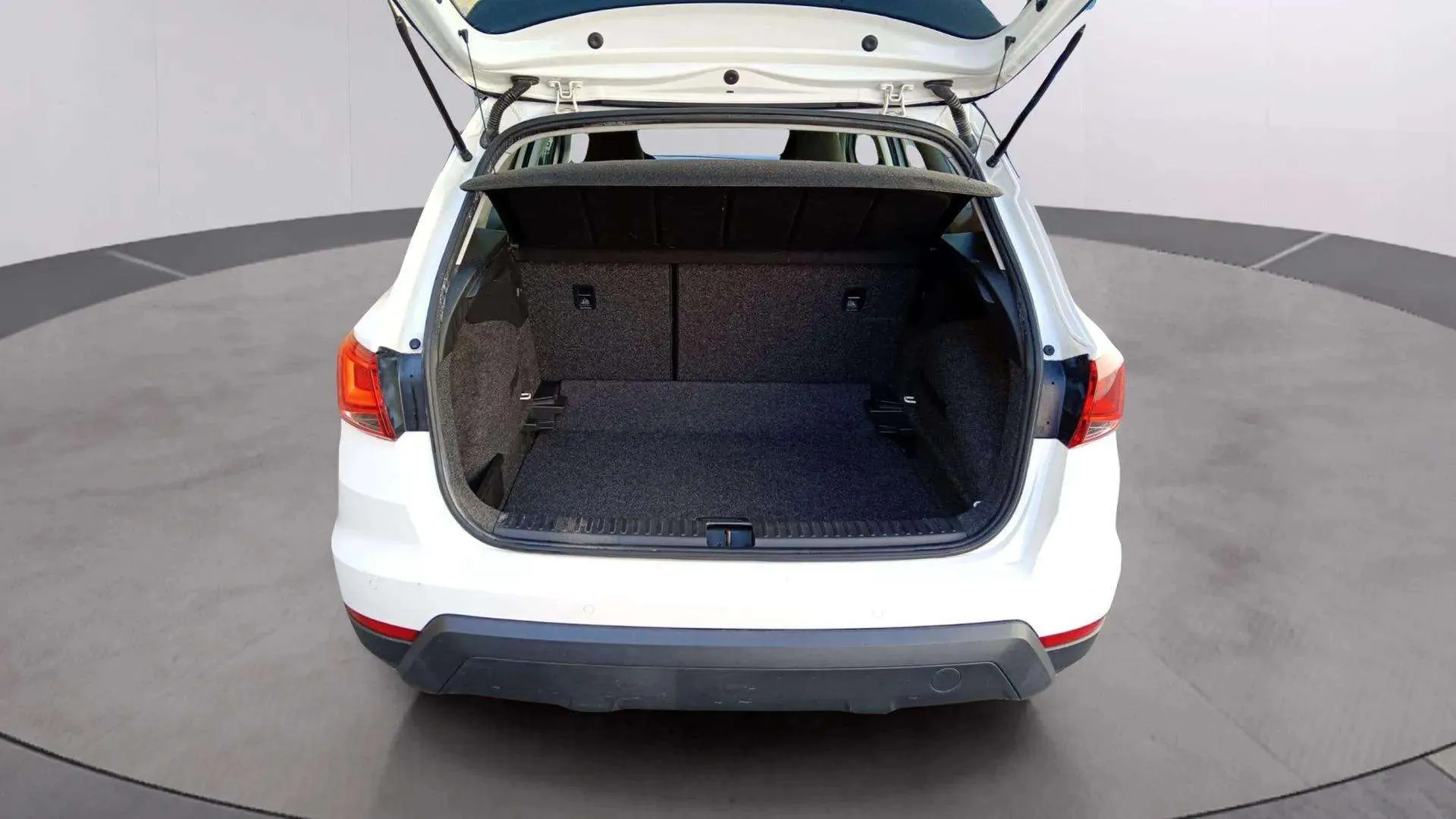 SEAT Arona 1.0 TSI Xcellence Ecomotive - foto 10