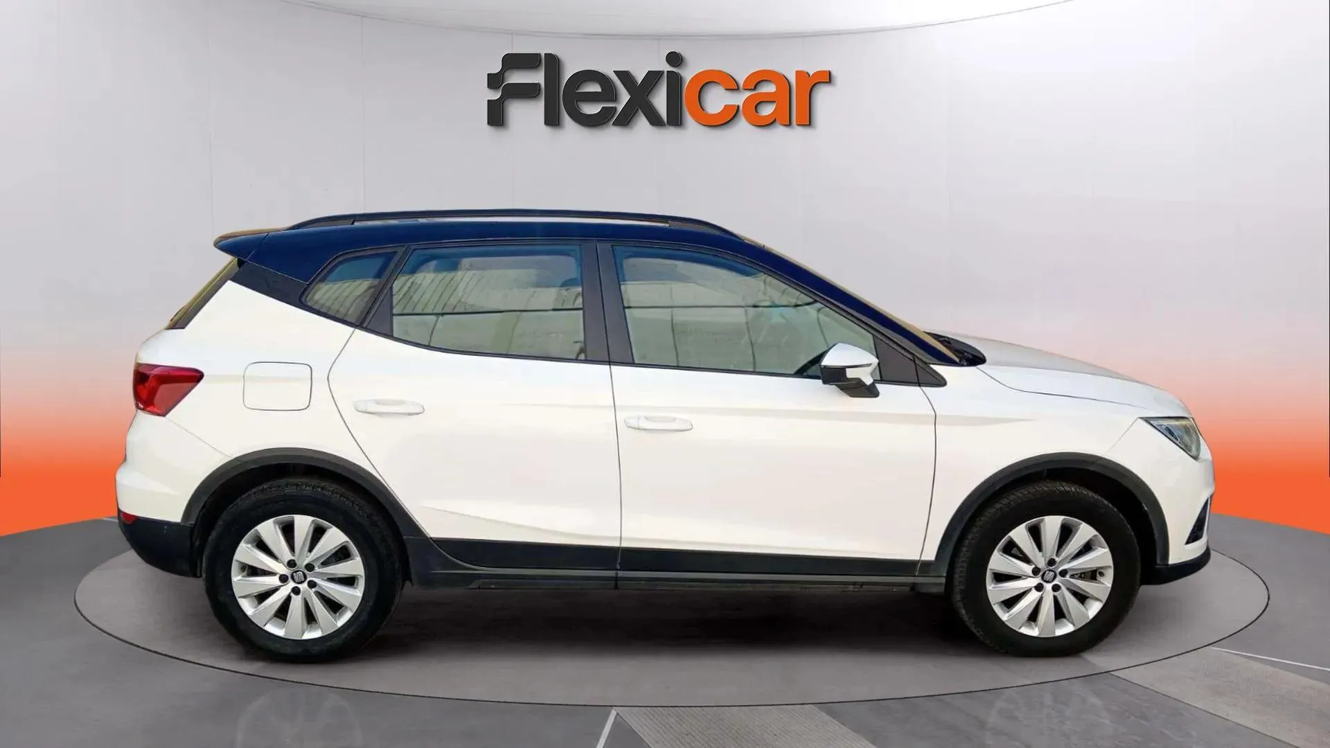 SEAT Arona 1.0 TSI Xcellence Ecomotive - foto 4