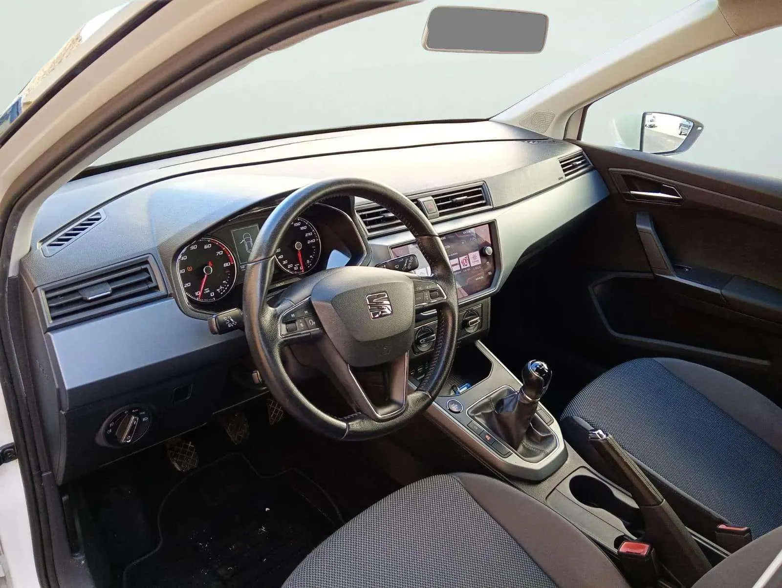 SEAT Arona 1.0 TSI Xcellence Ecomotive - foto 6