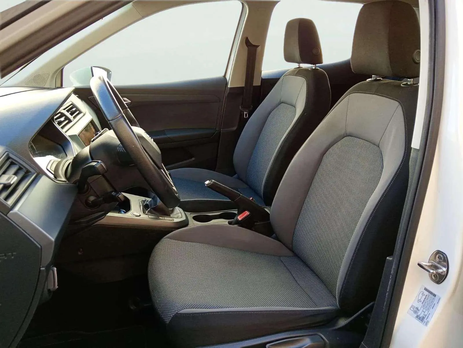 SEAT Arona 1.0 TSI Xcellence Ecomotive - foto 8